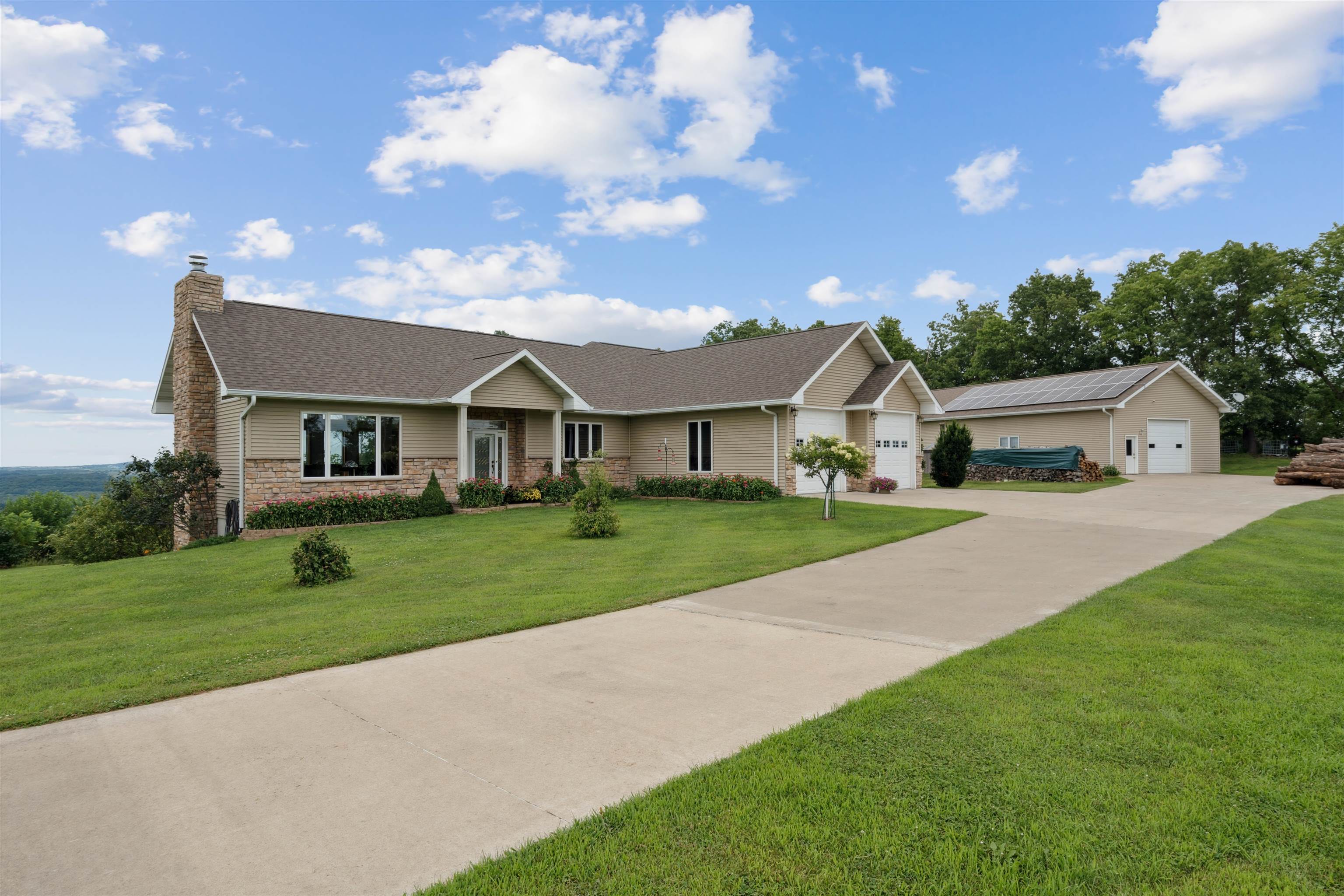 1567 St. Catherine Road