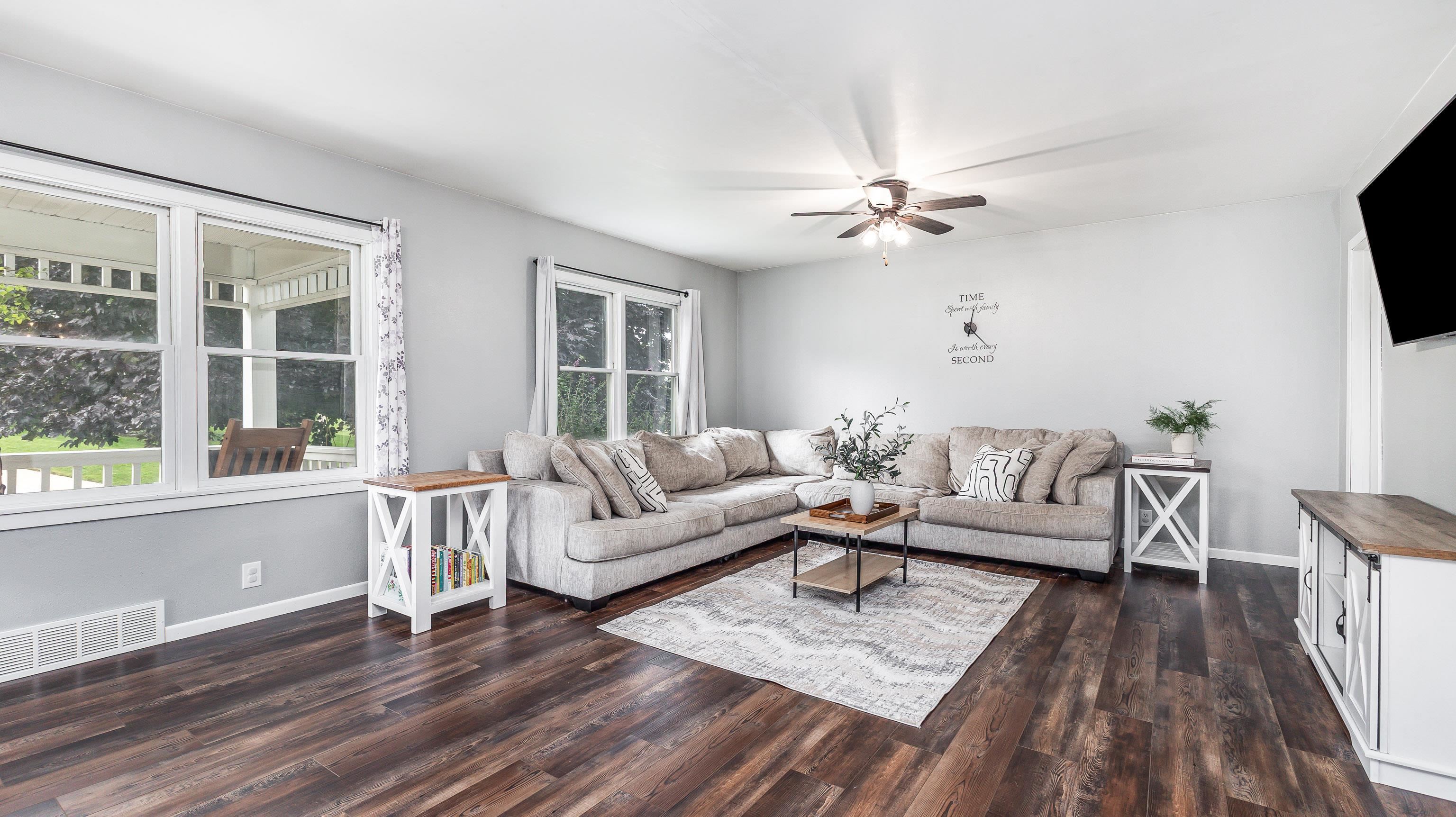 2639 Van Buren Street