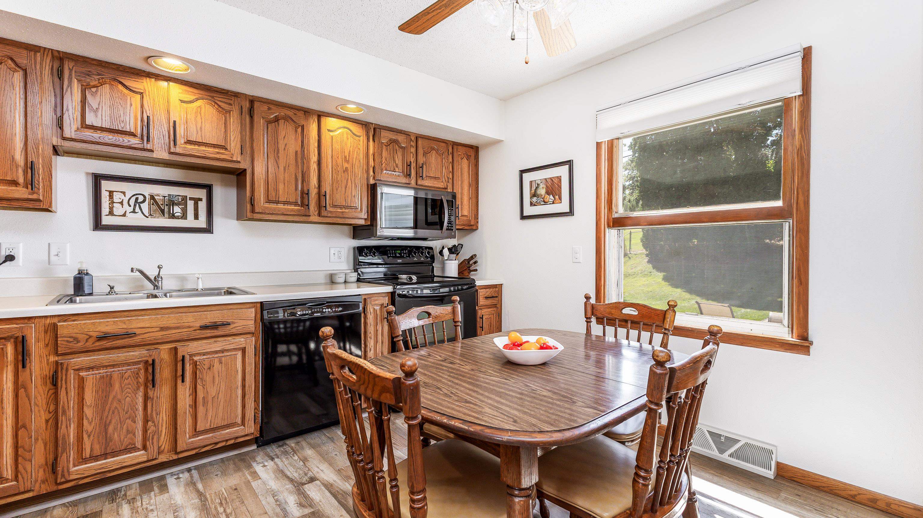 2515 Maryville Drive