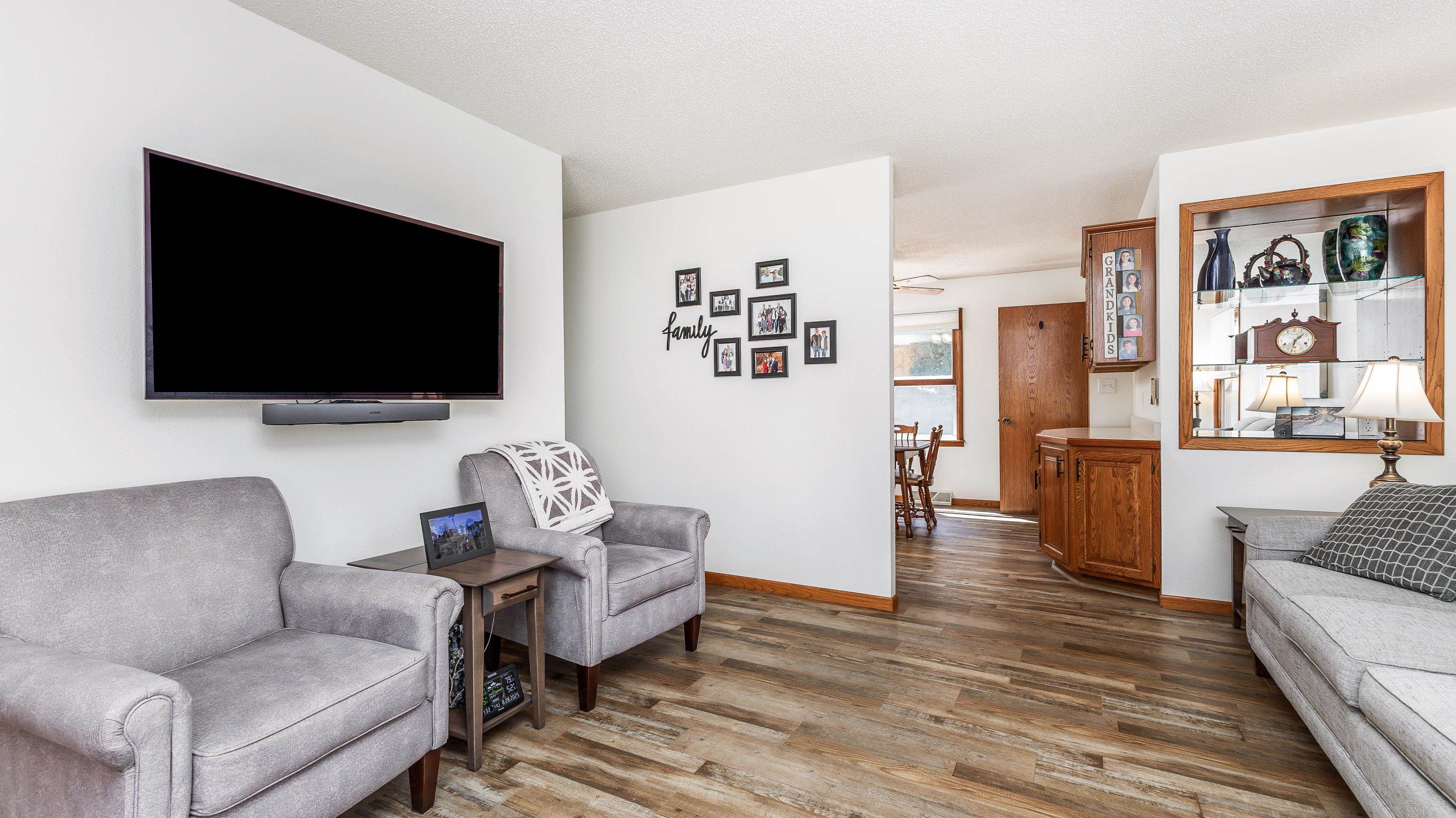 2515 Maryville Drive