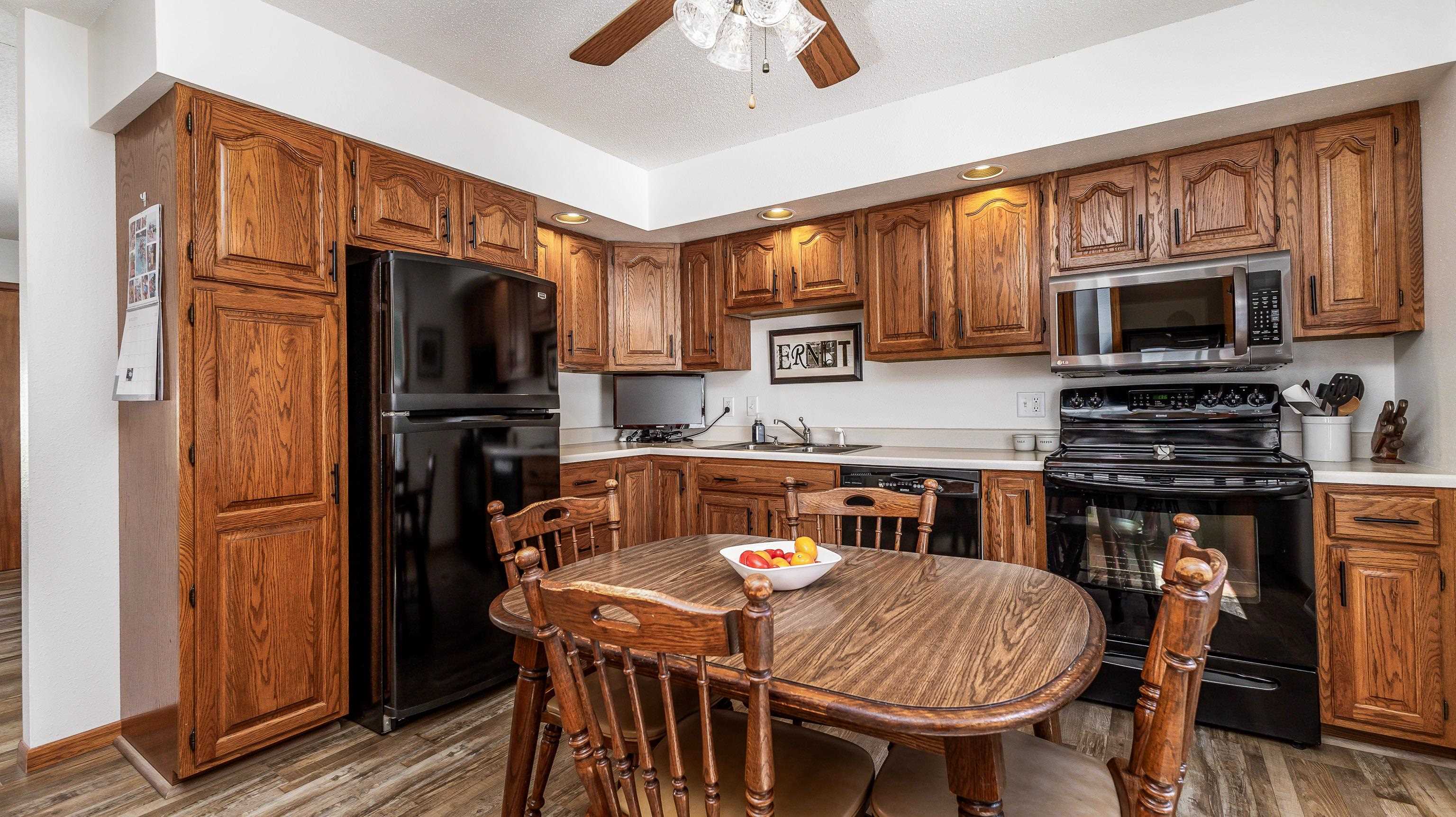 2515 Maryville Drive