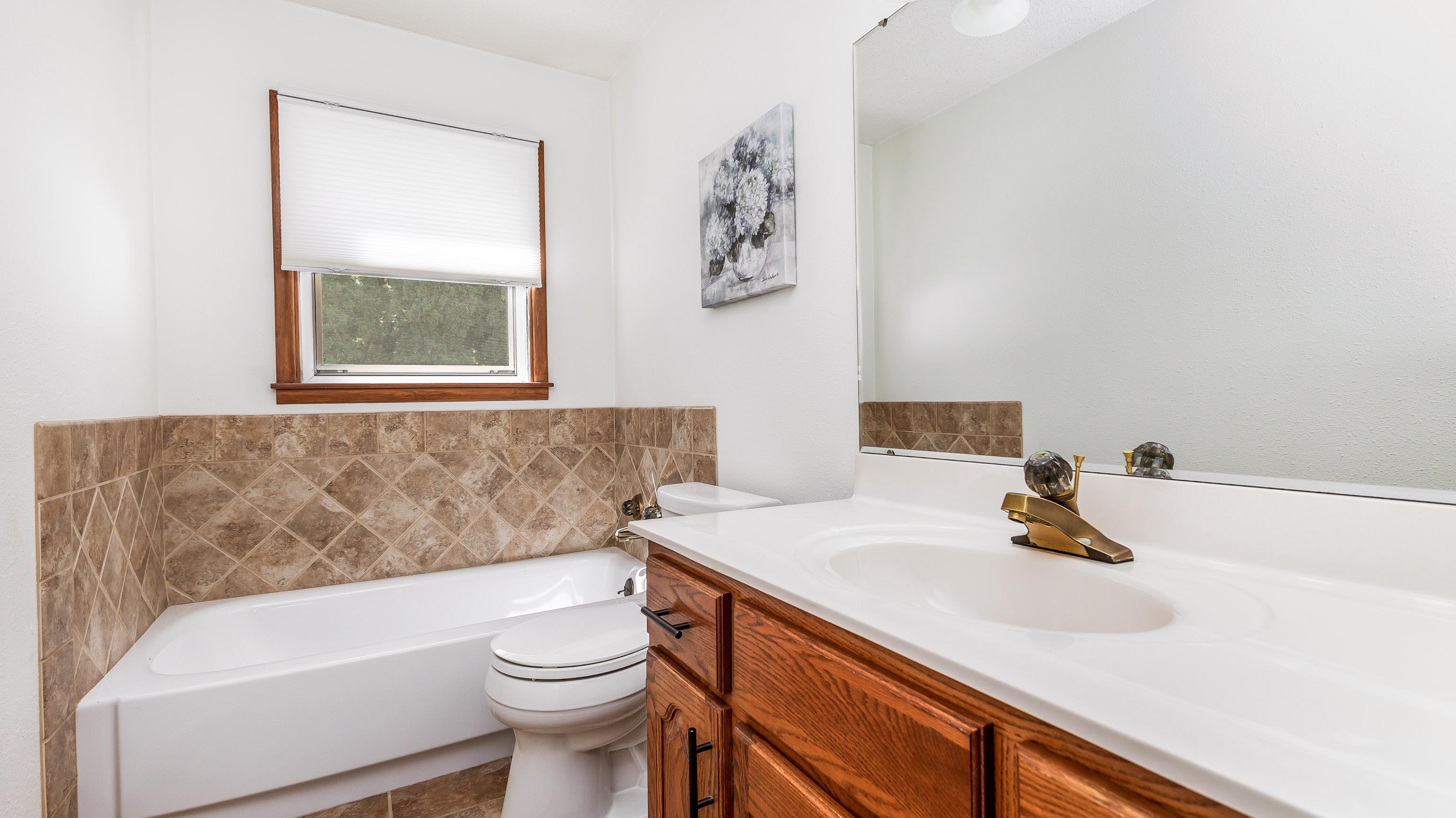 2515 Maryville Drive