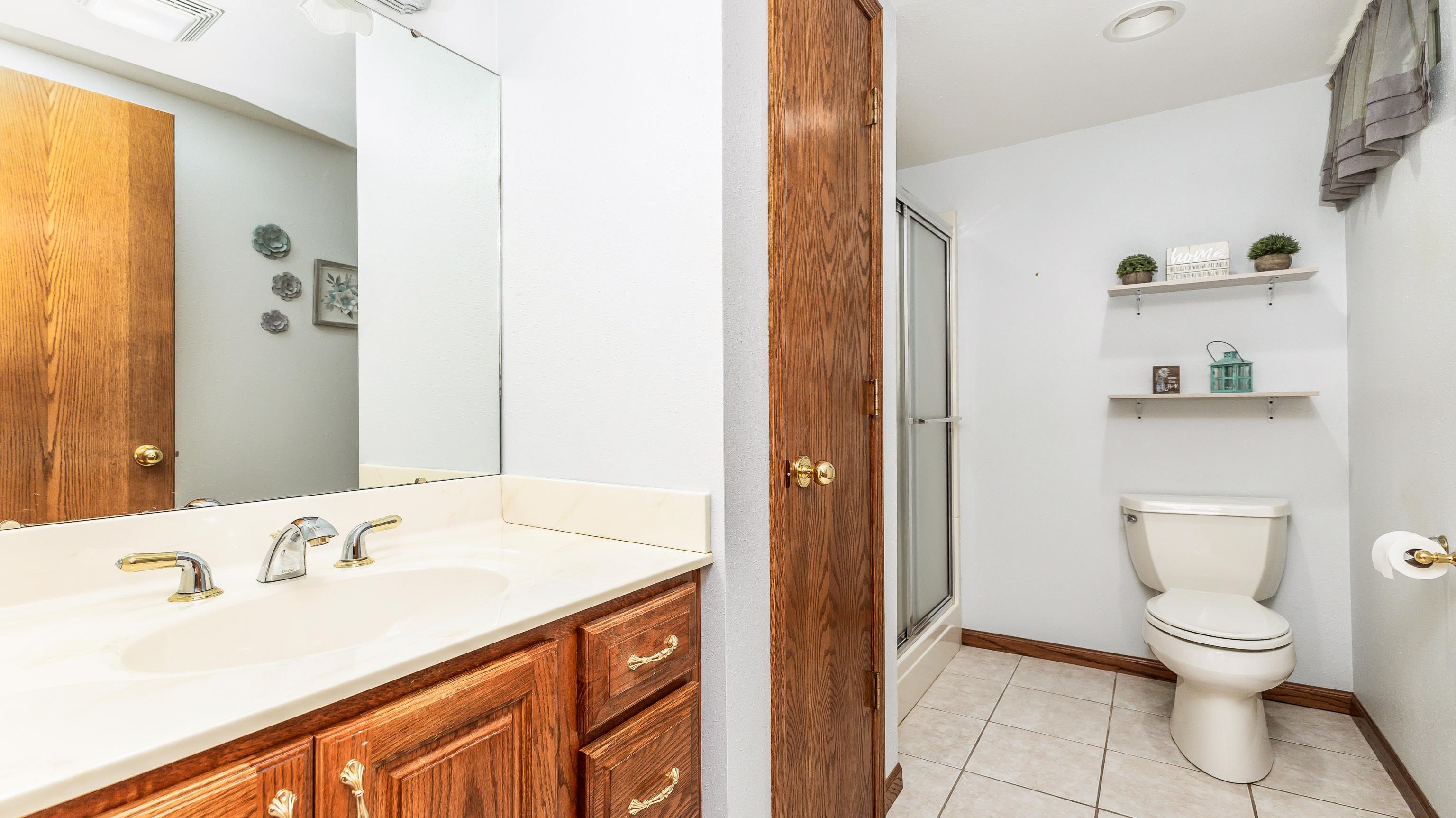 2515 Maryville Drive