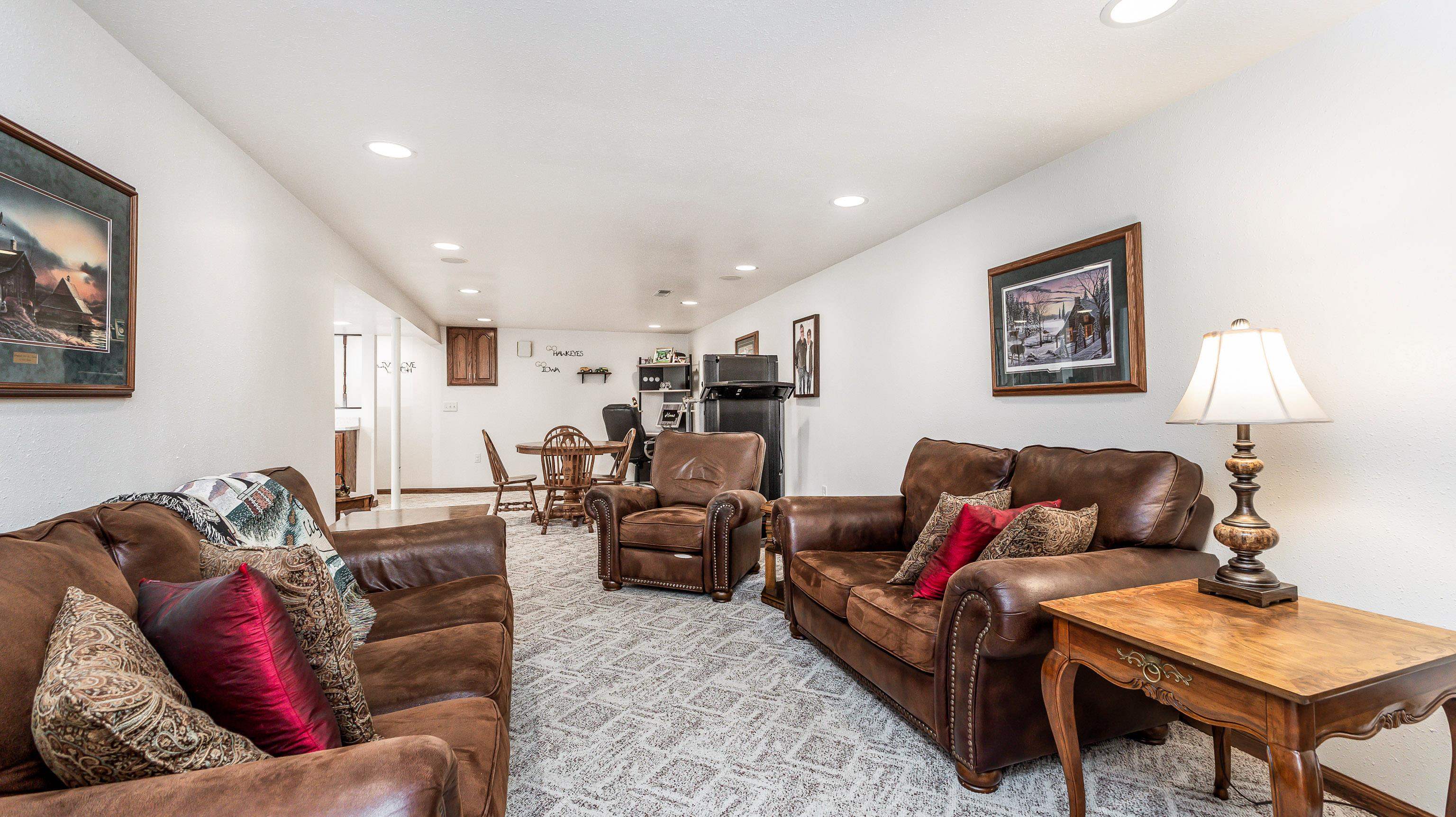 2515 Maryville Drive