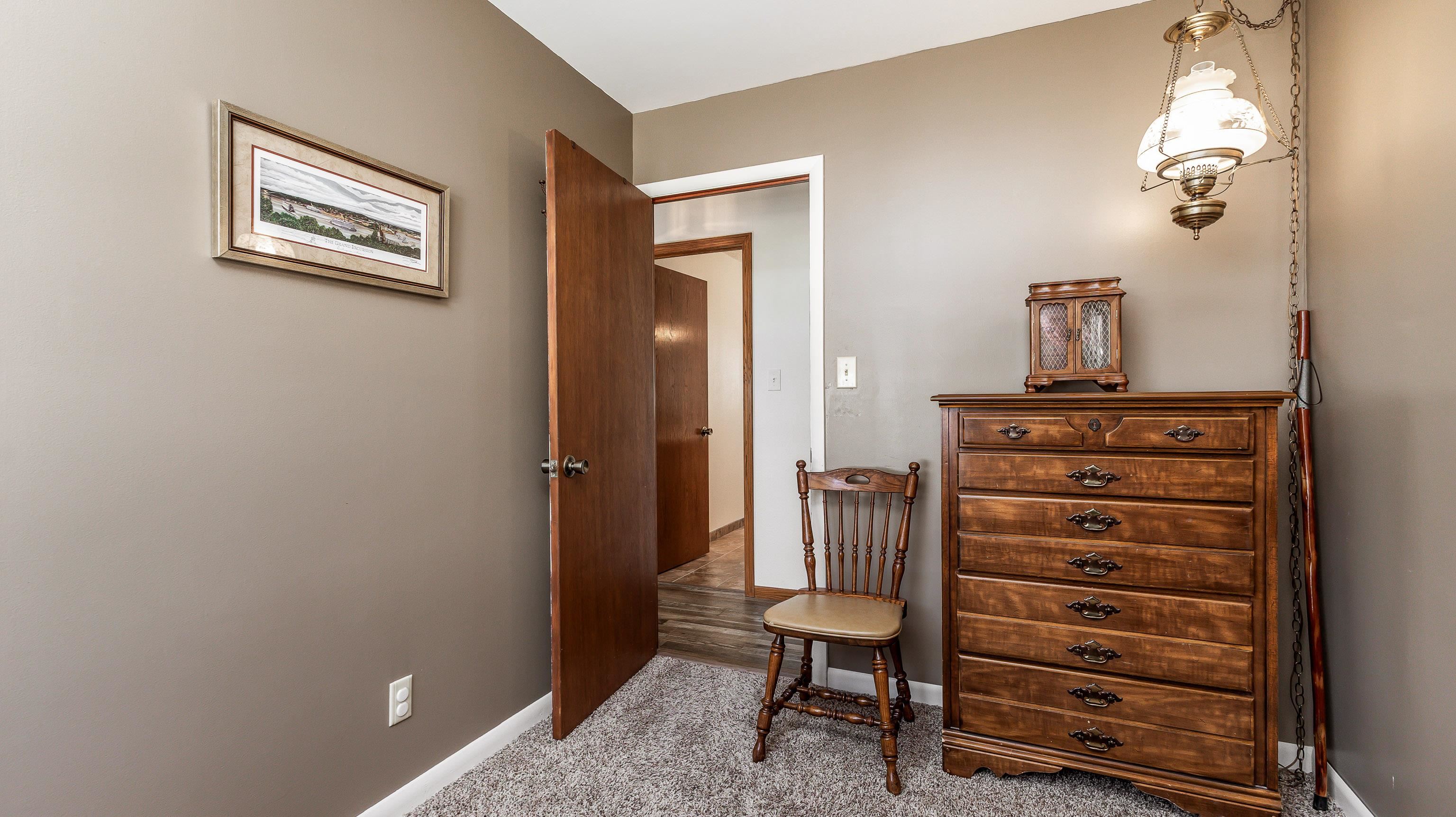 2515 Maryville Drive