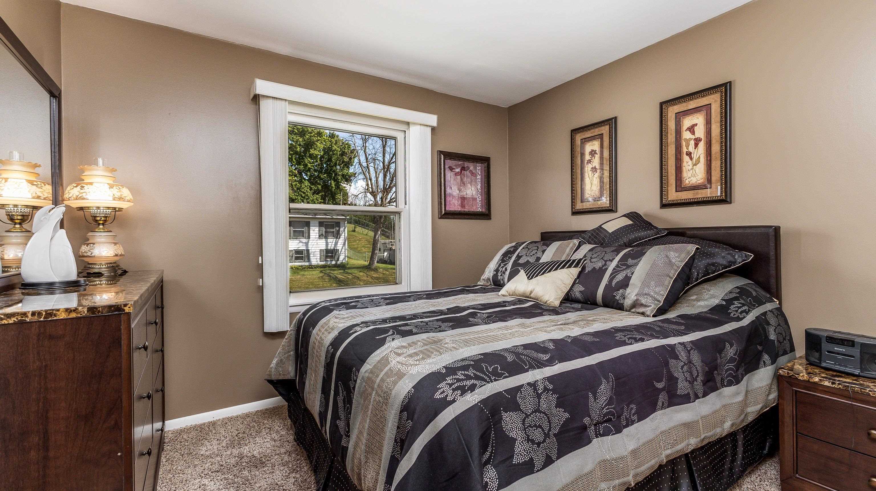 2515 Maryville Drive