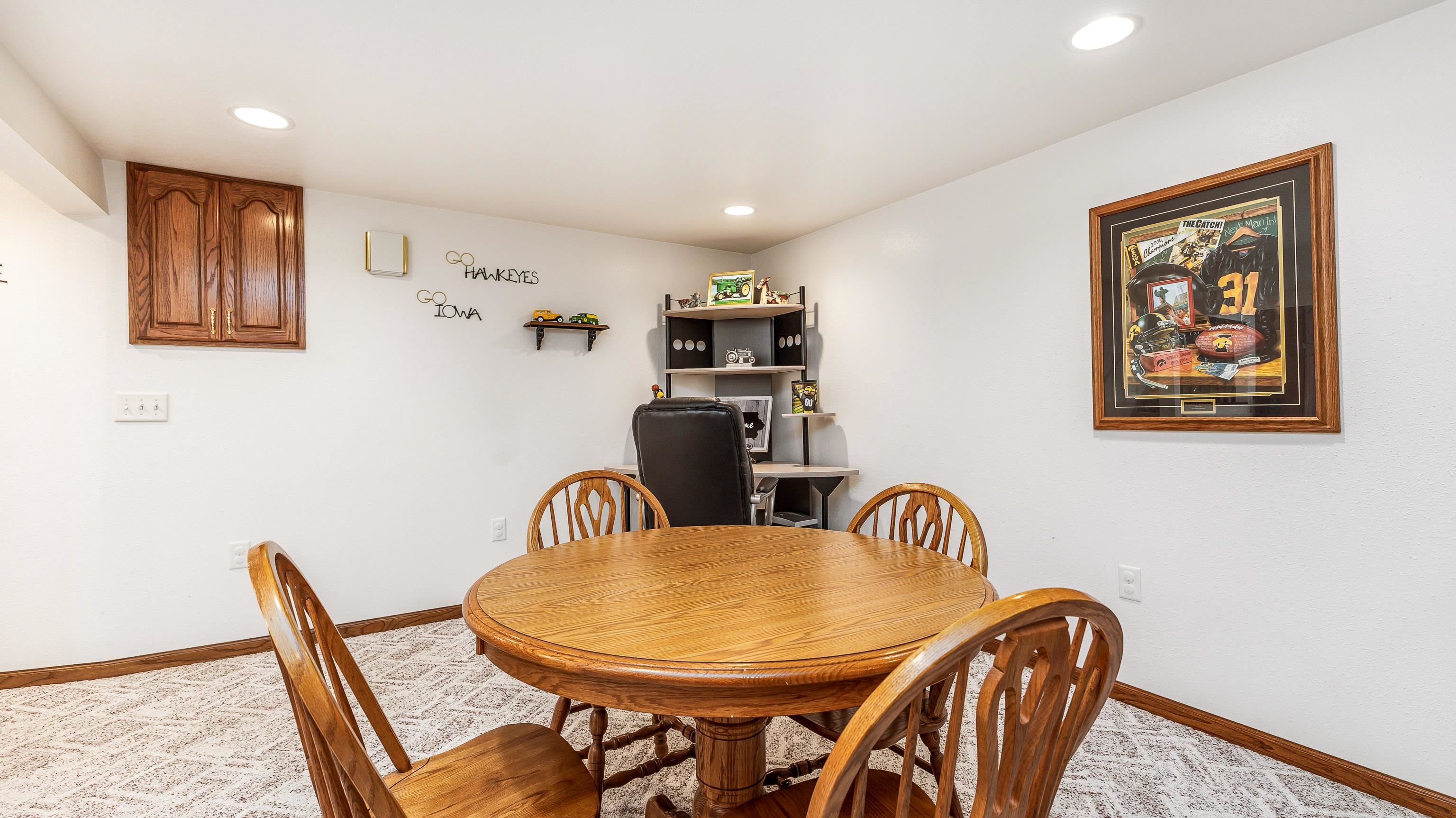 2515 Maryville Drive