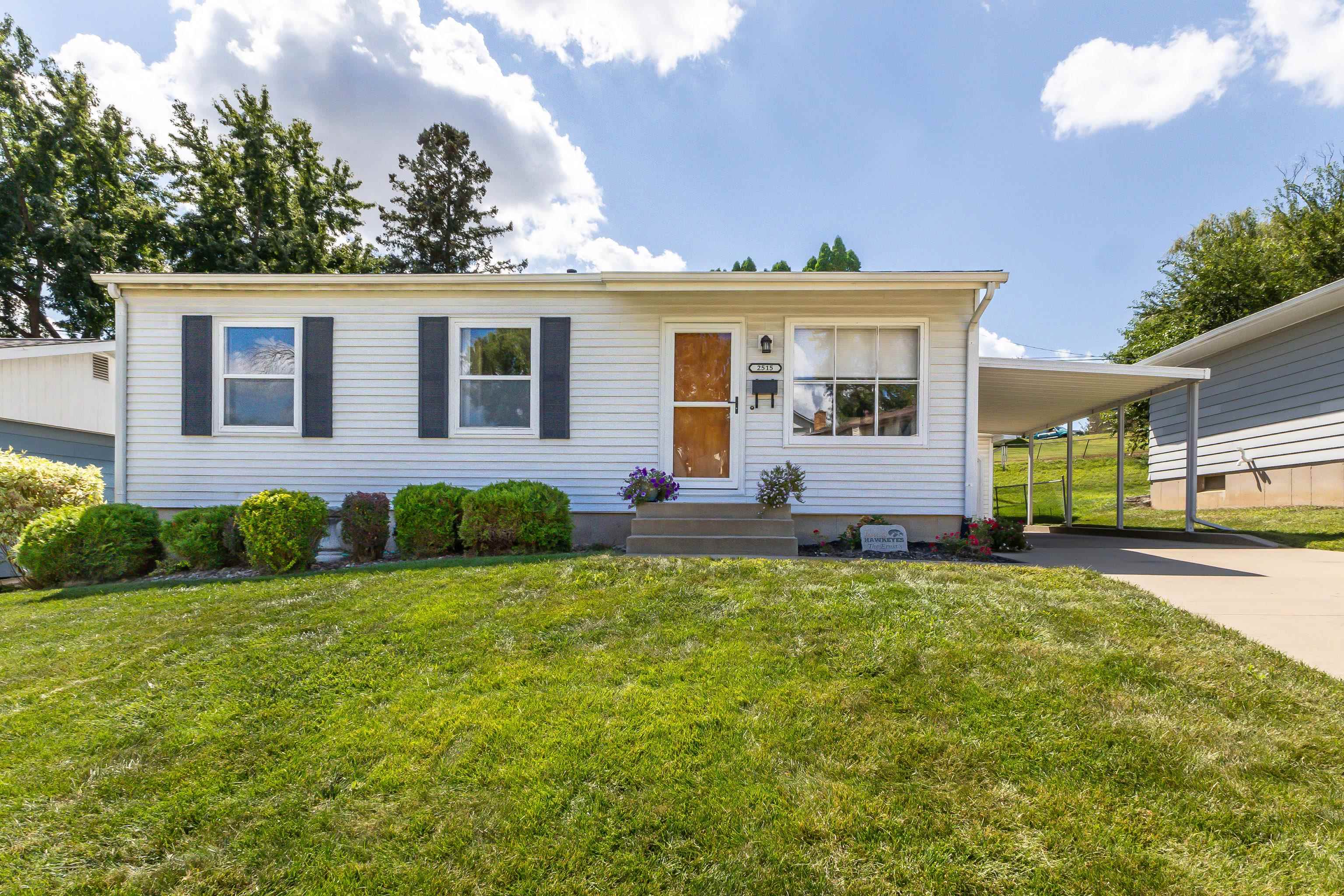 2515 Maryville Drive