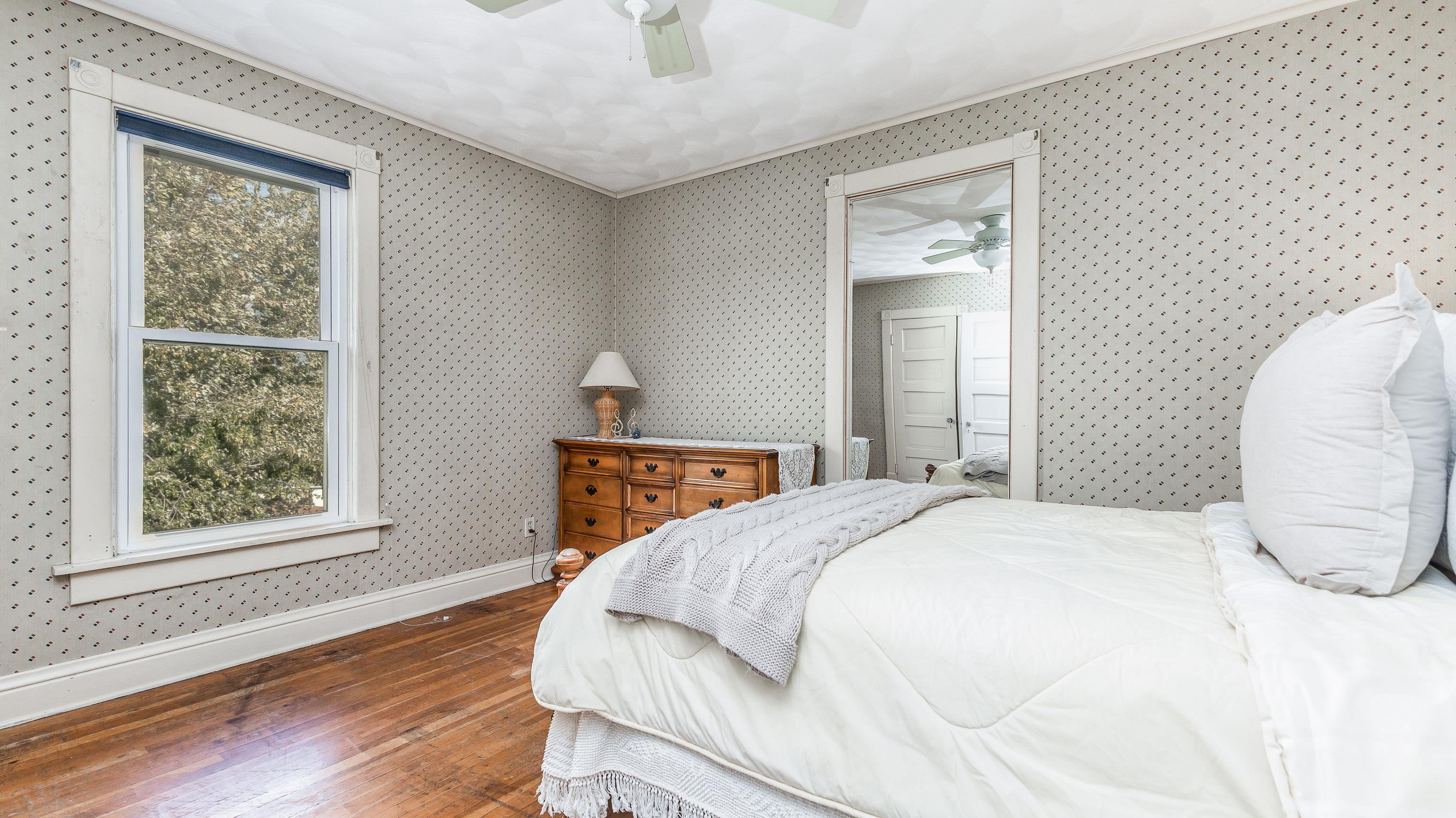 408 S Grandview Avenue