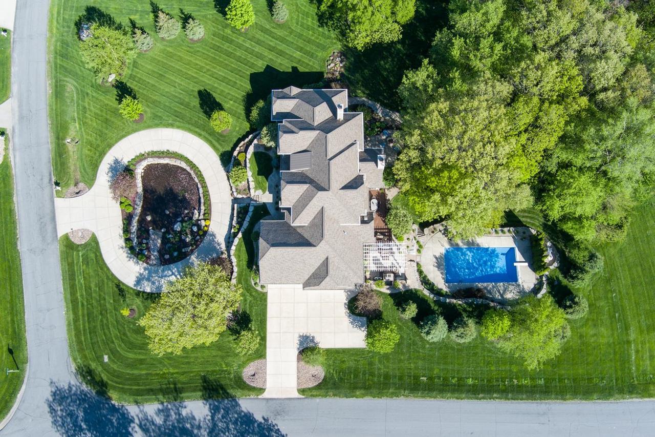 7693 Bridle Ridge Pass