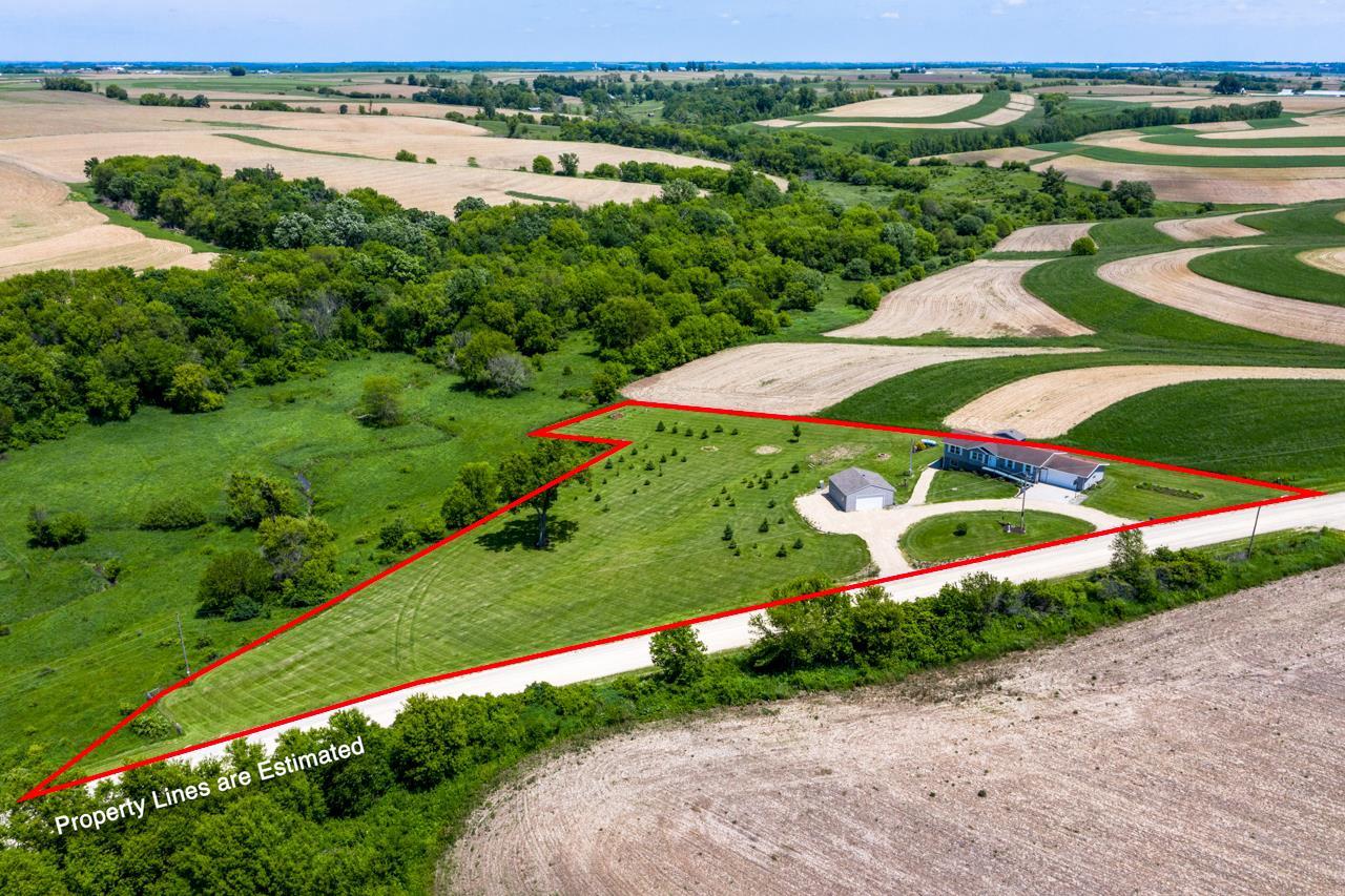 8724 South Ridge Road