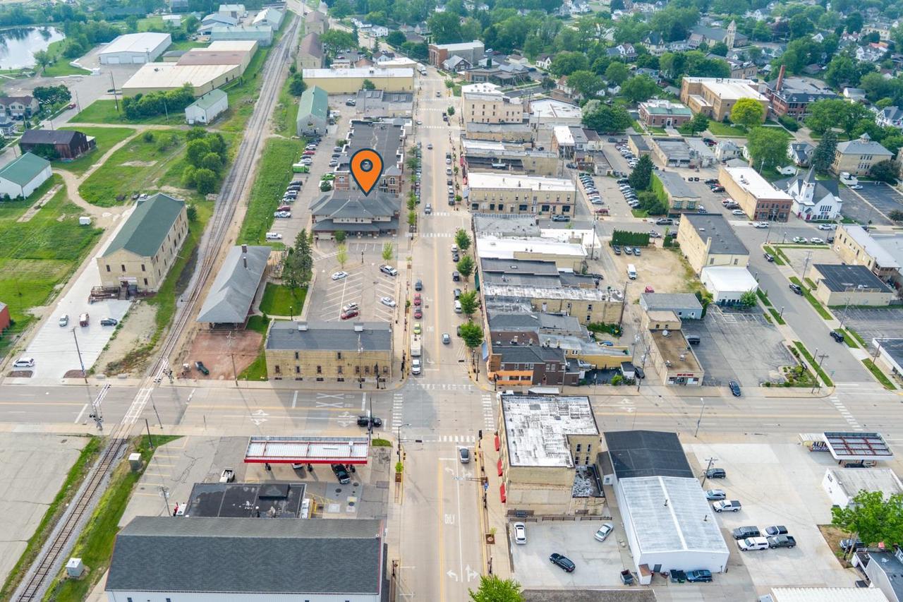 75 West Fulton Street