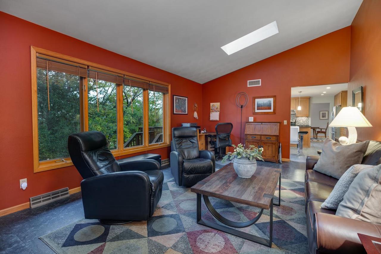 1506 Winchester Place