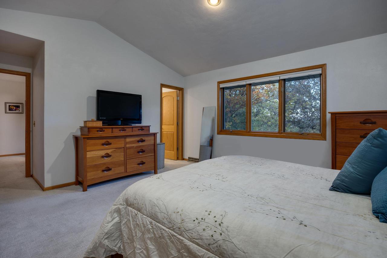 1506 Winchester Place