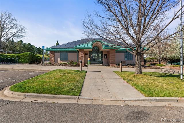 1544 E Weldona Way