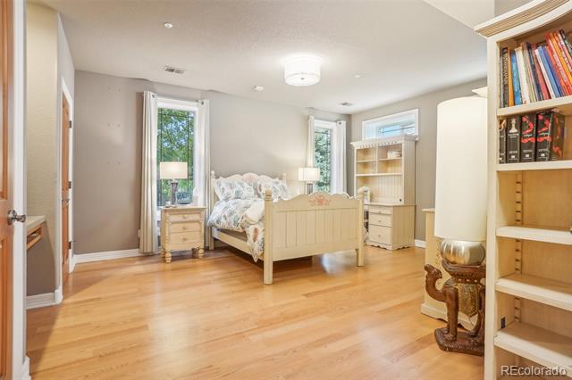 8937 Little Raven Trail