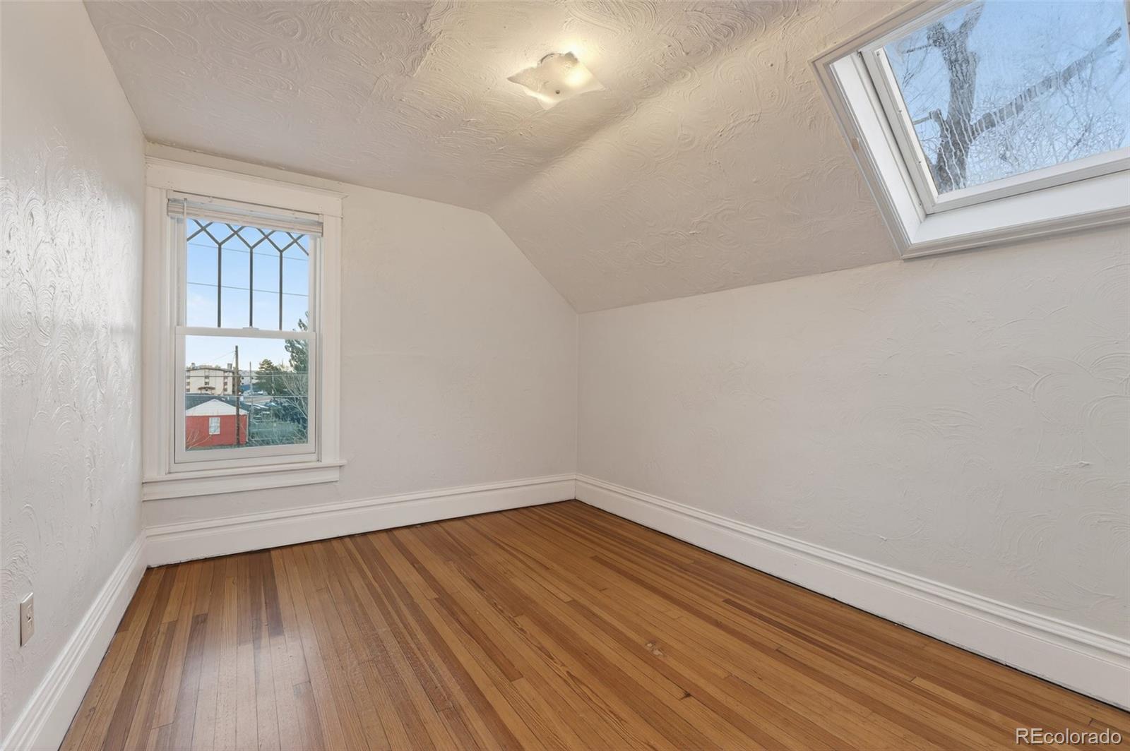 1401 Garrison Street