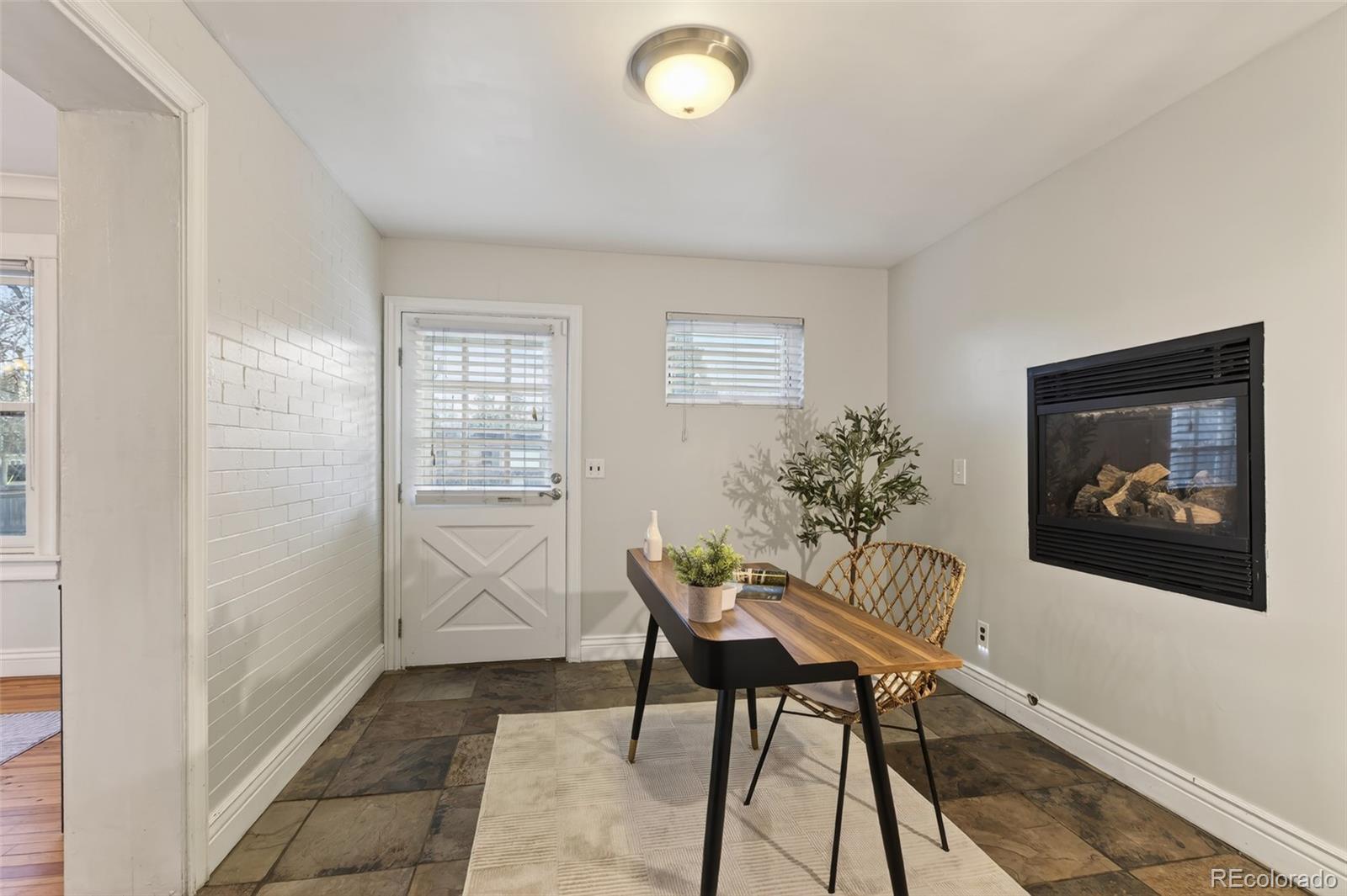 1401 Garrison Street