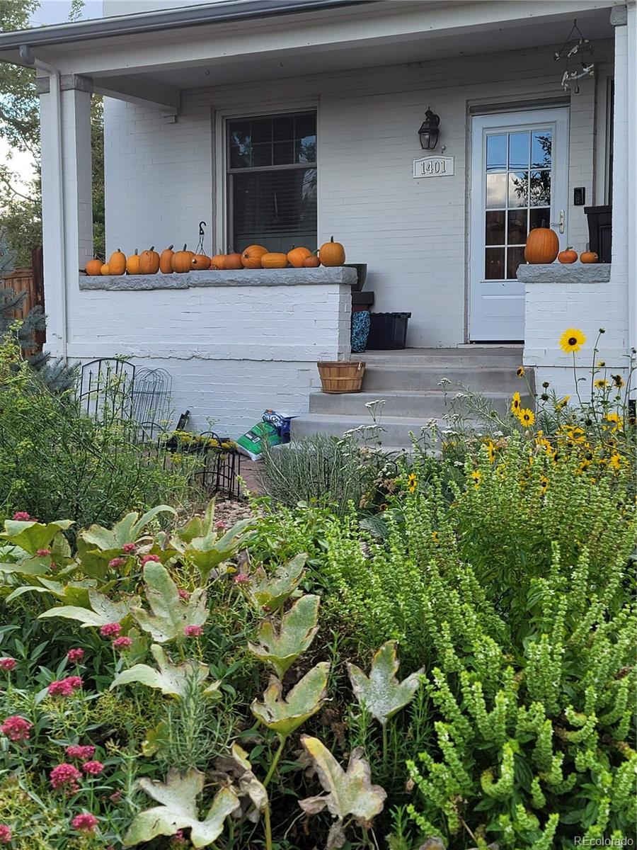 1401 Garrison Street