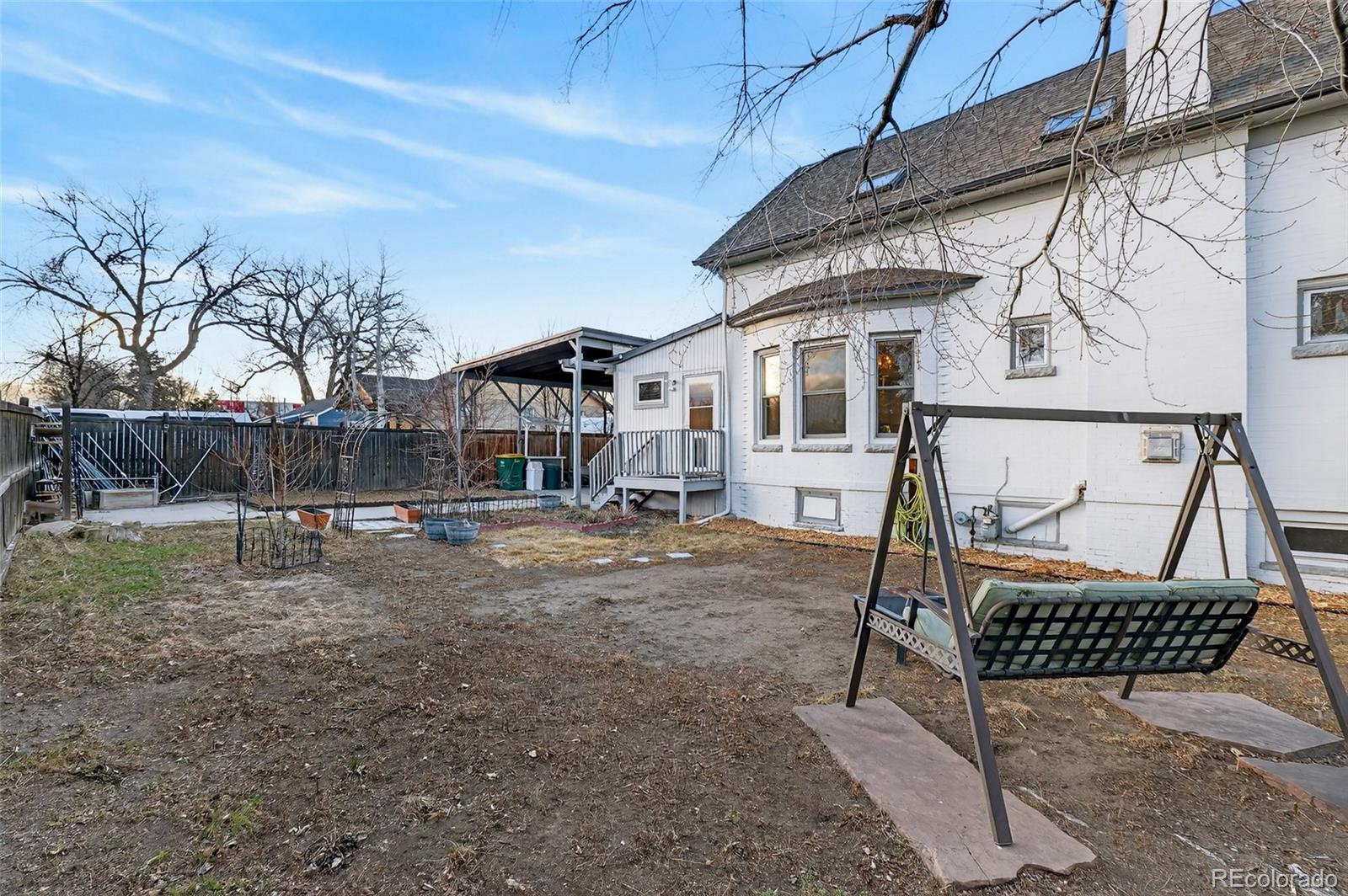 1401 Garrison Street