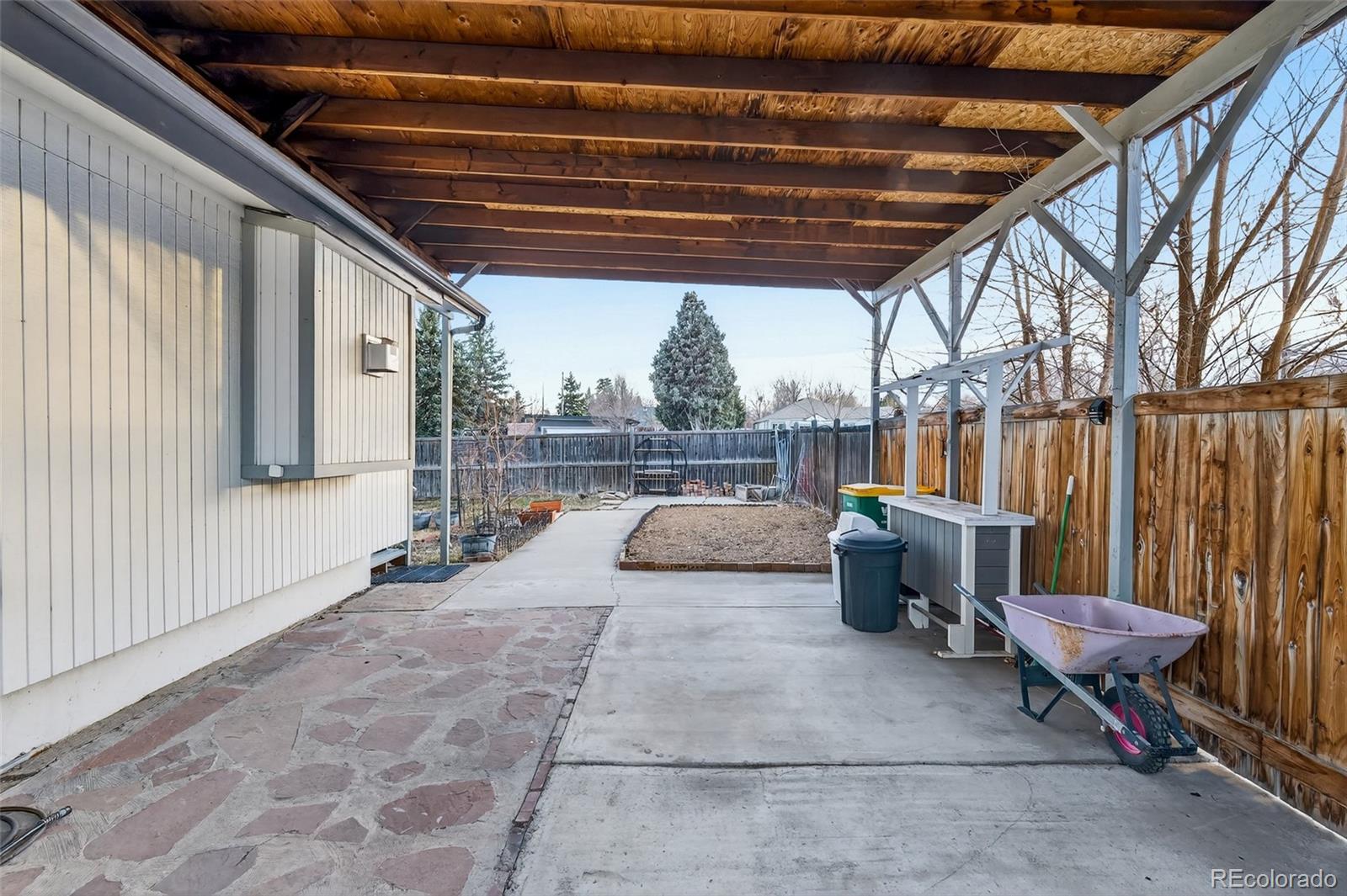 1401 Garrison Street