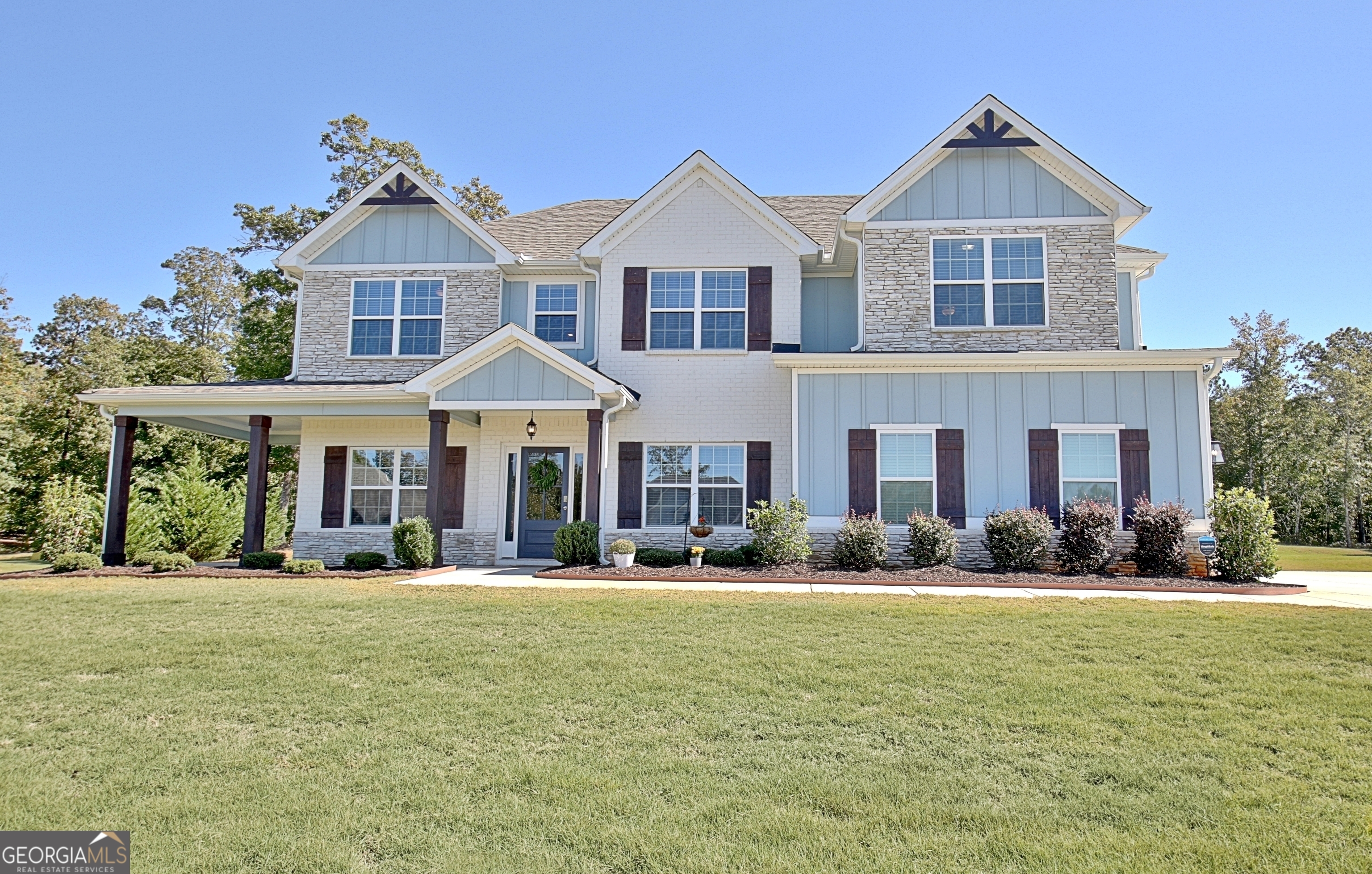 202 Senoia Oaks Way