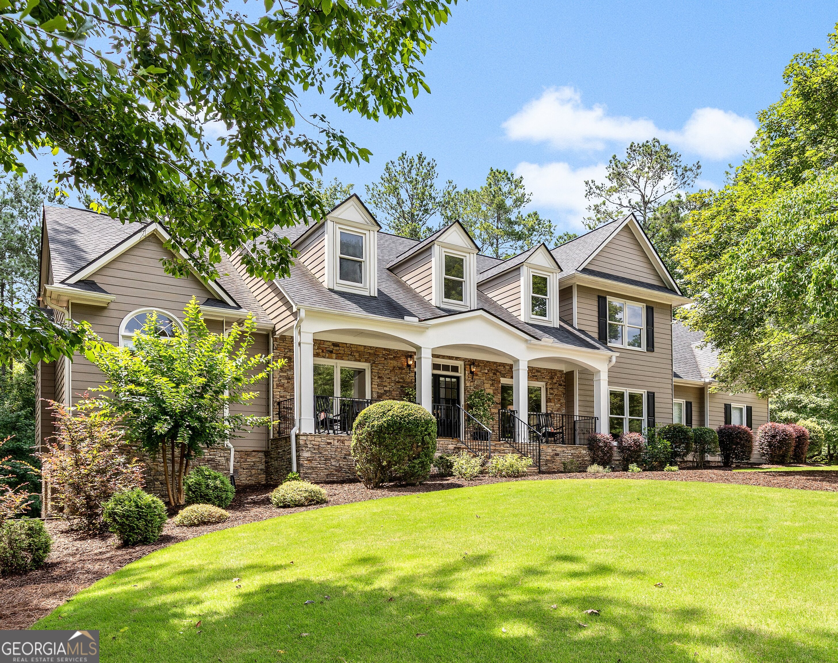 510 Stonehaven Drive