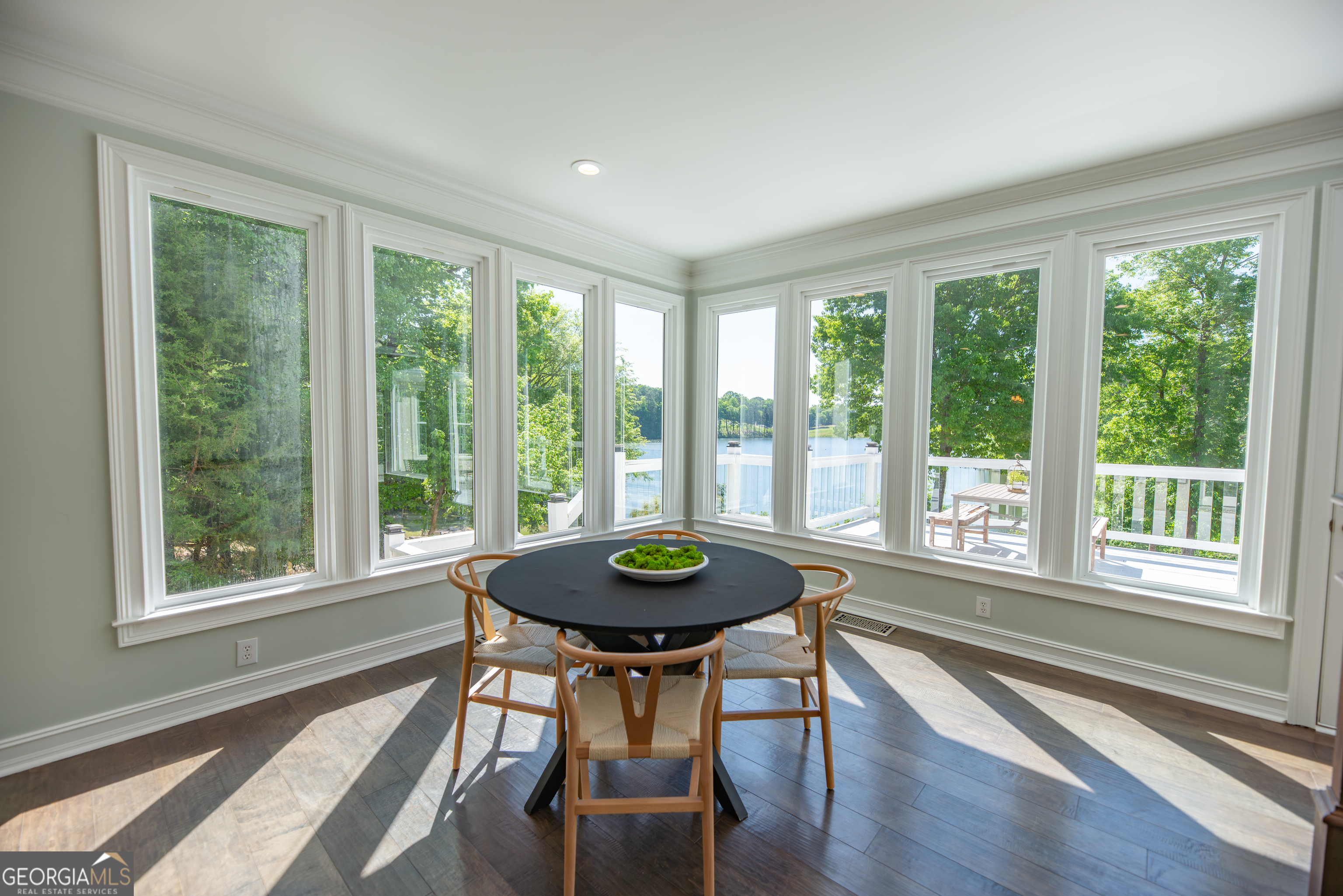 1033 Patina Point