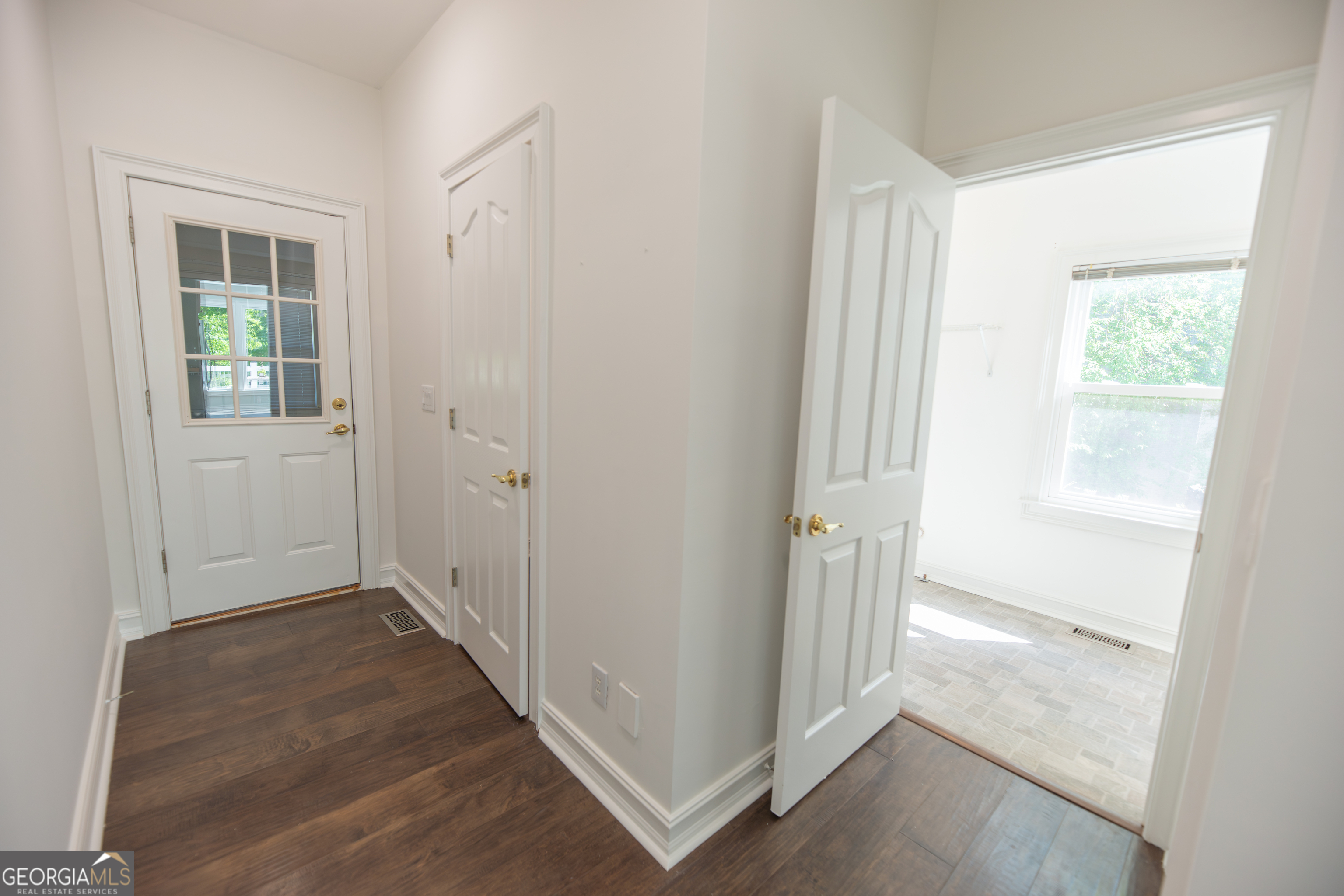 1033 Patina Point