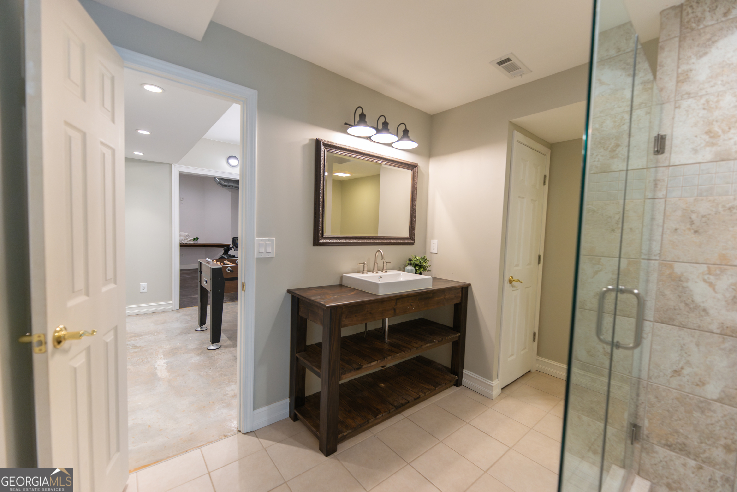 1033 Patina Point