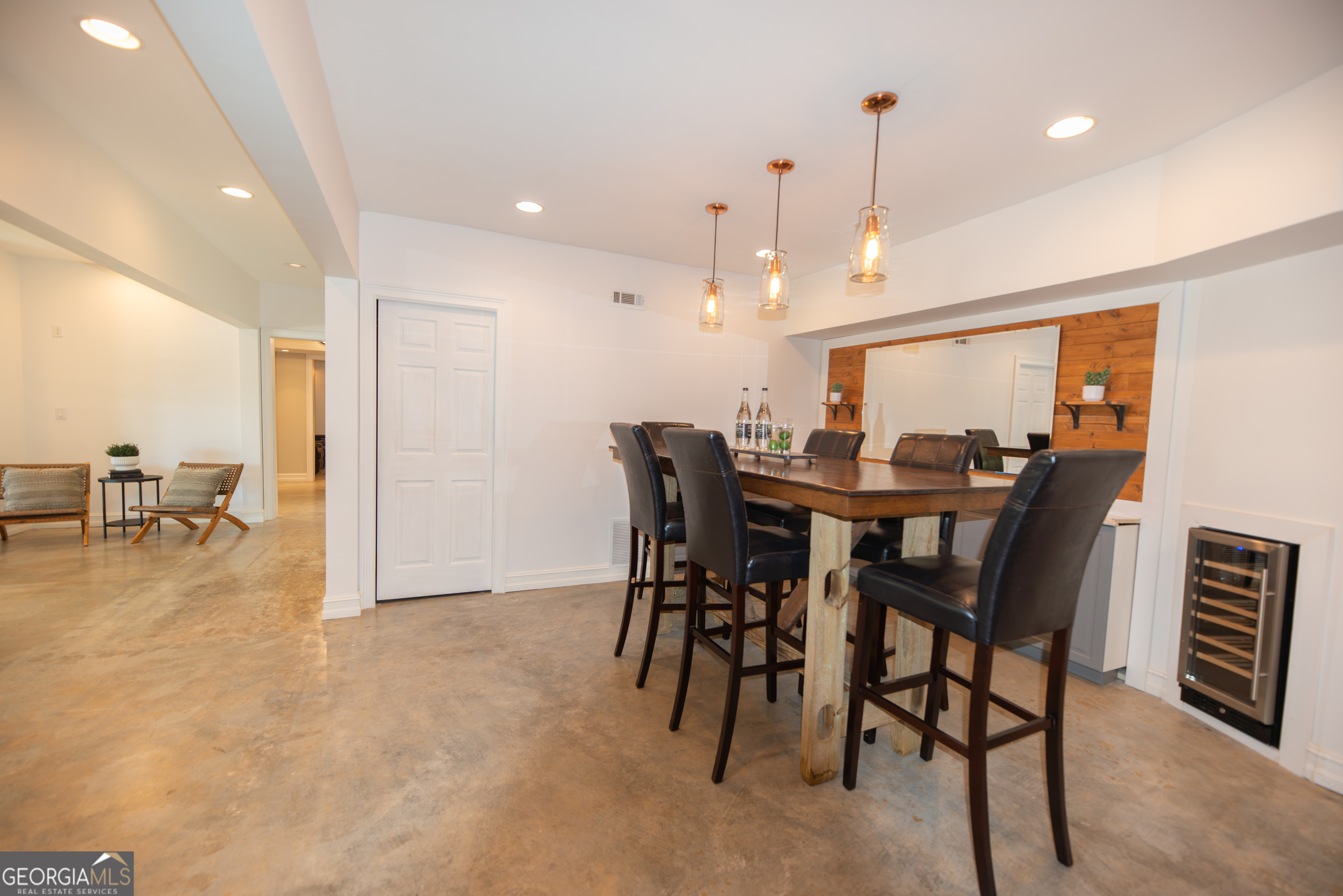 1033 Patina Point