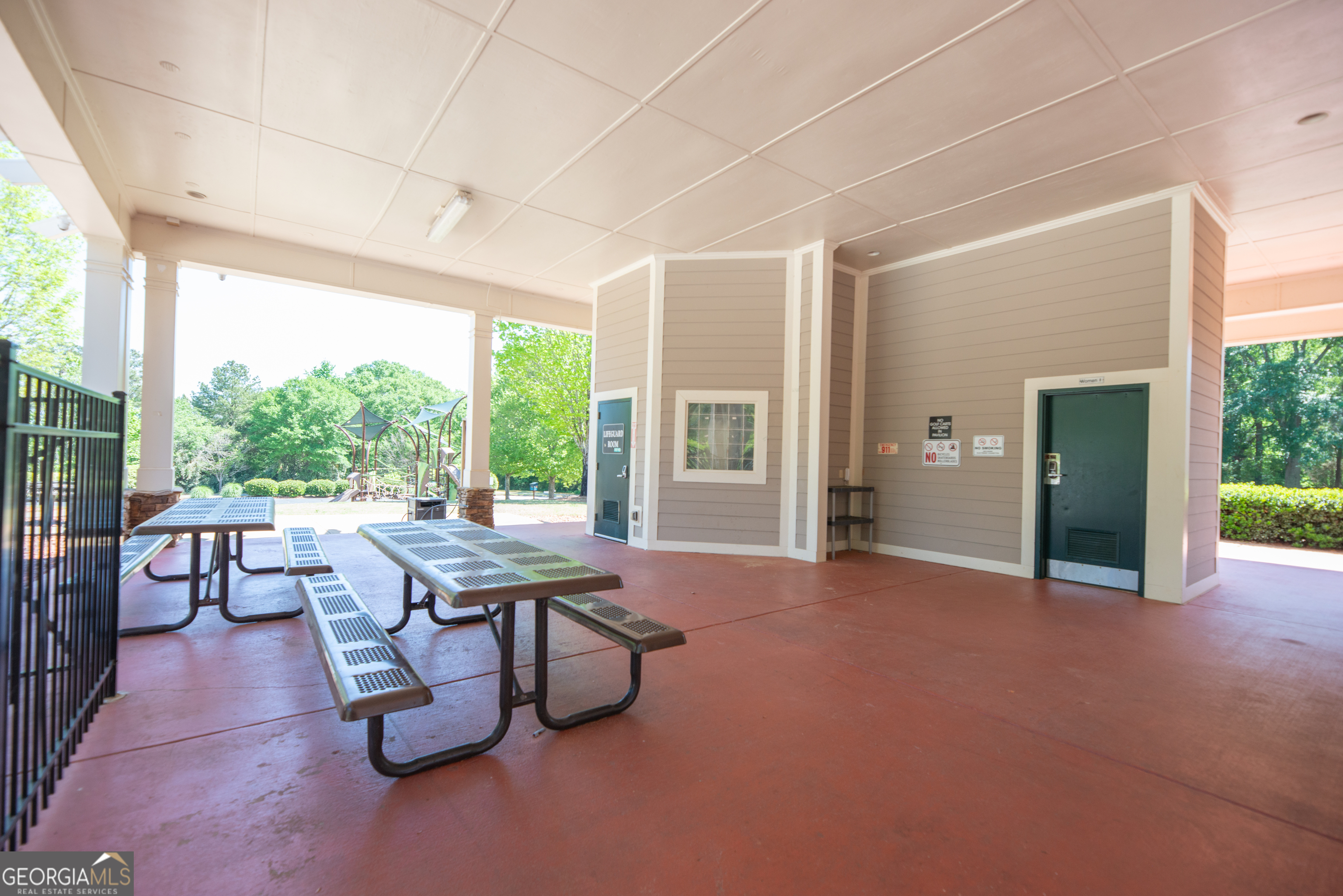 1033 Patina Point
