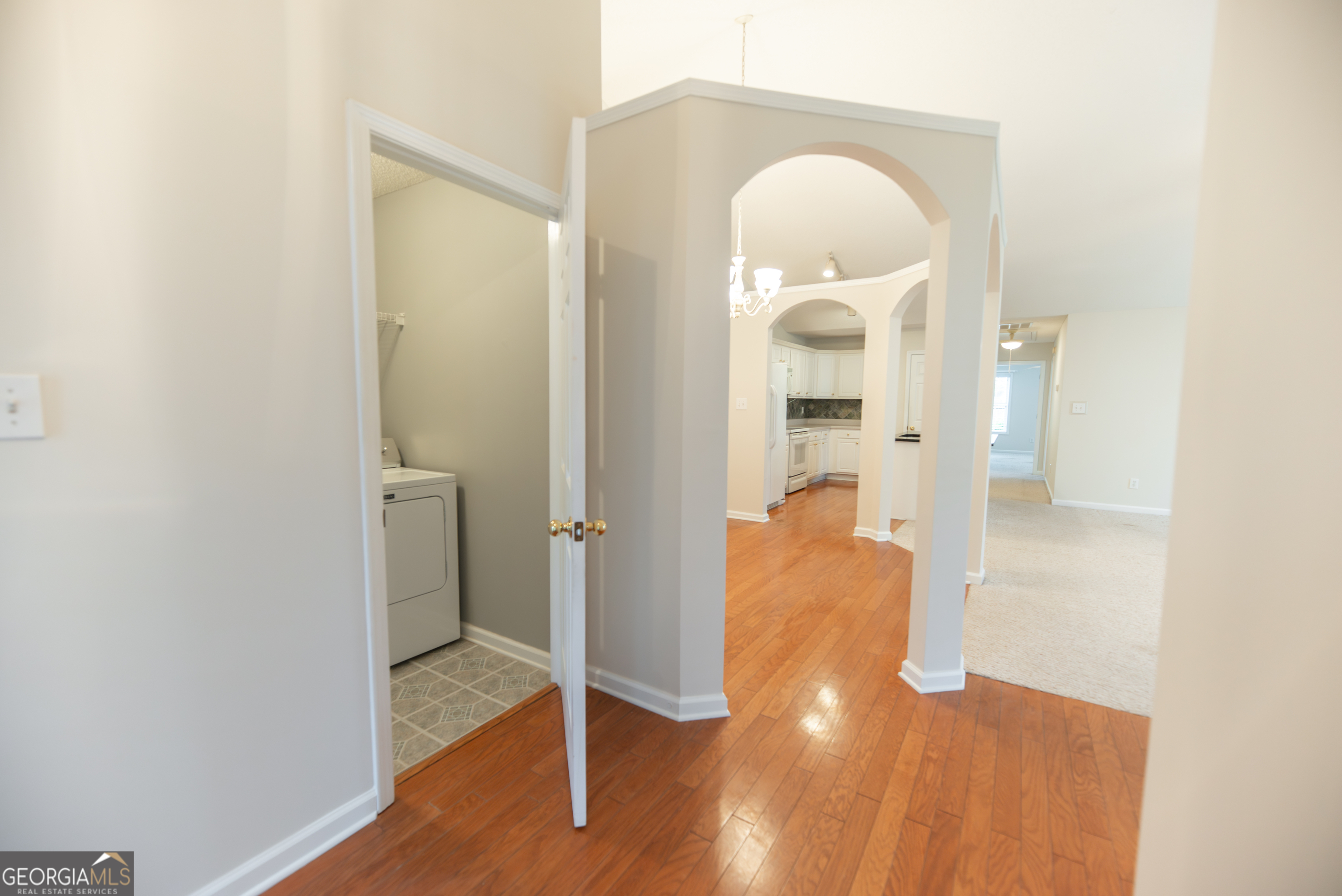 40 Courtyard Lane