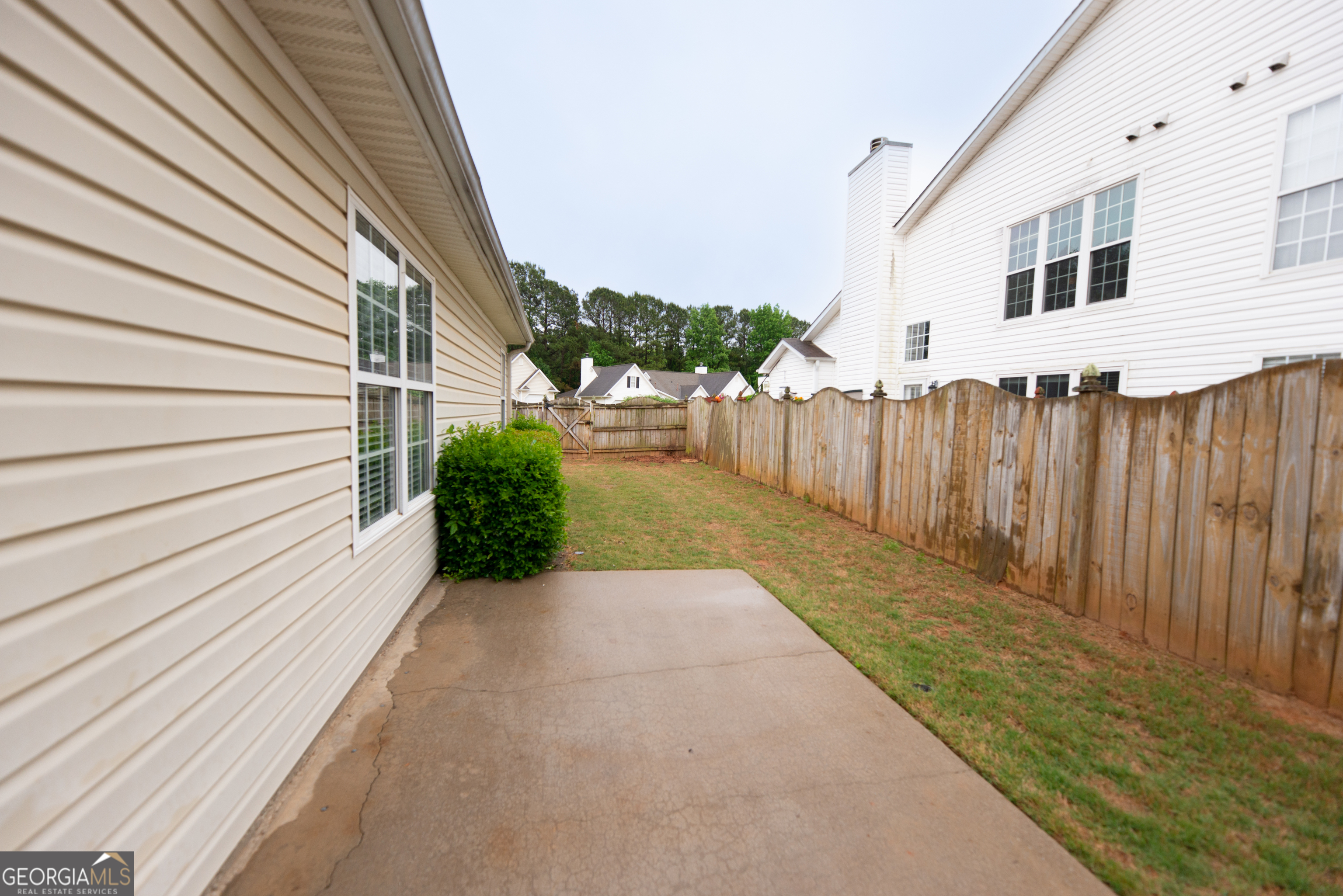 40 Courtyard Lane