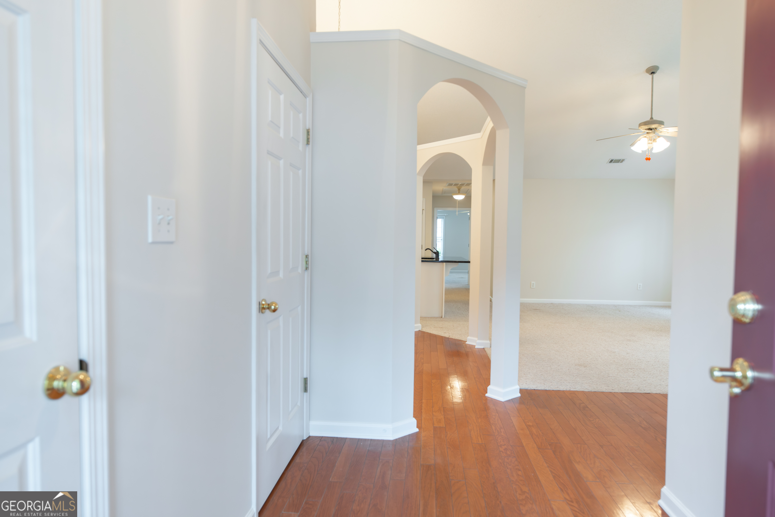 40 Courtyard Lane