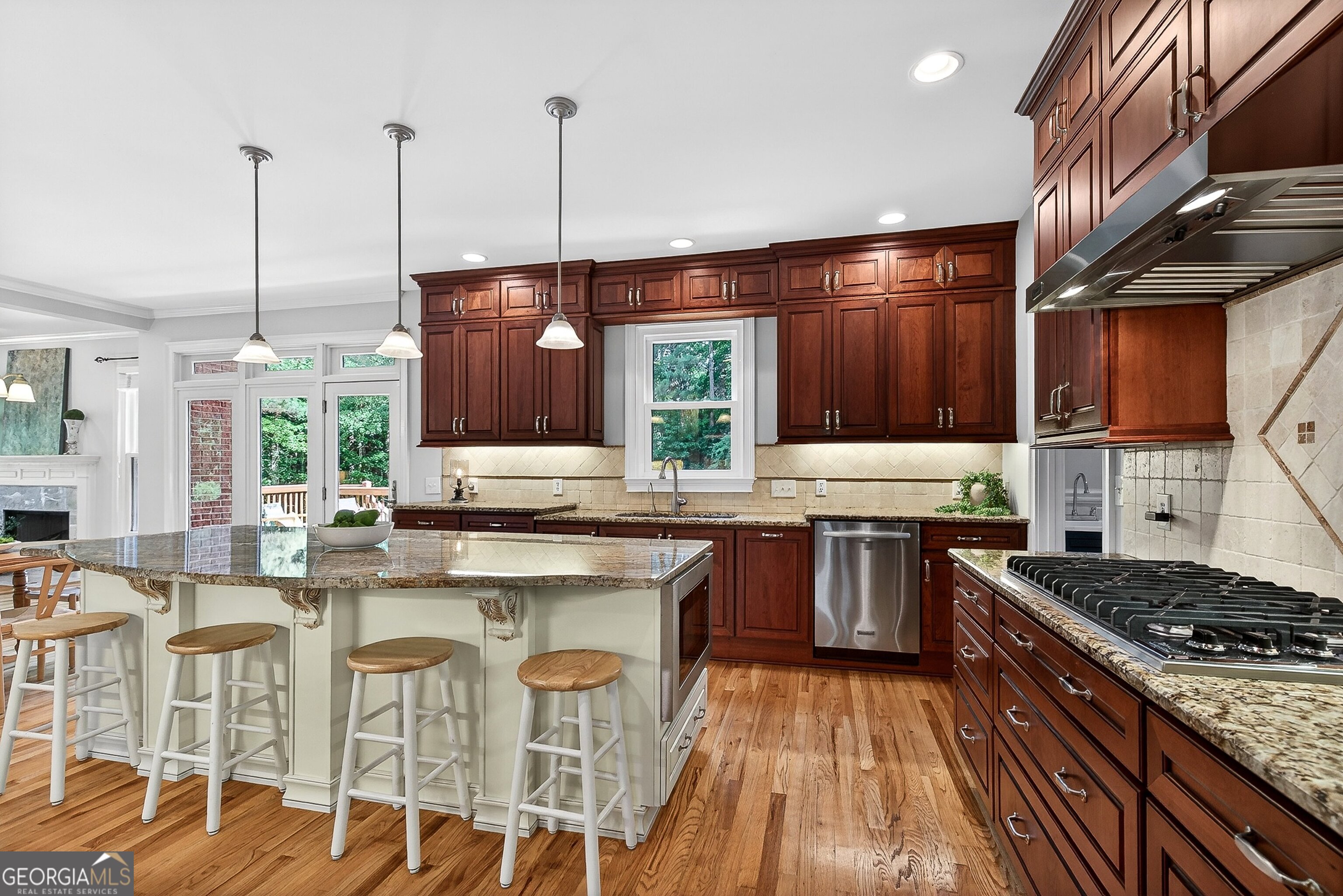 140 Tall Timber Court