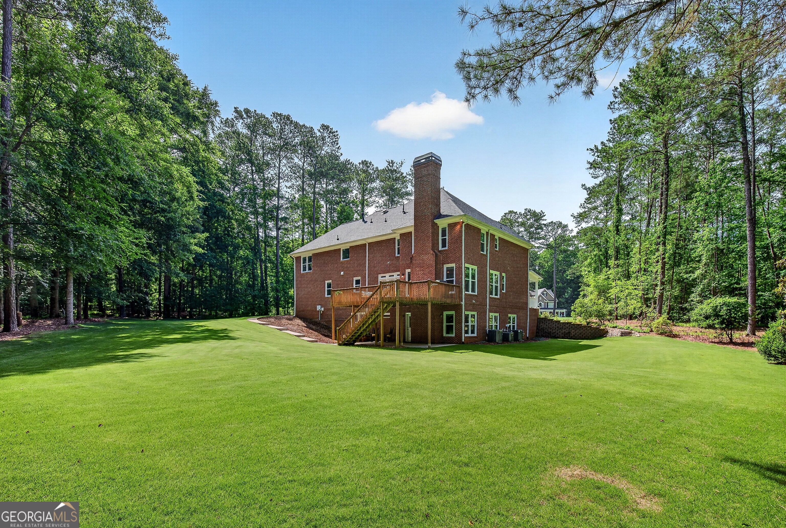 140 Tall Timber Court
