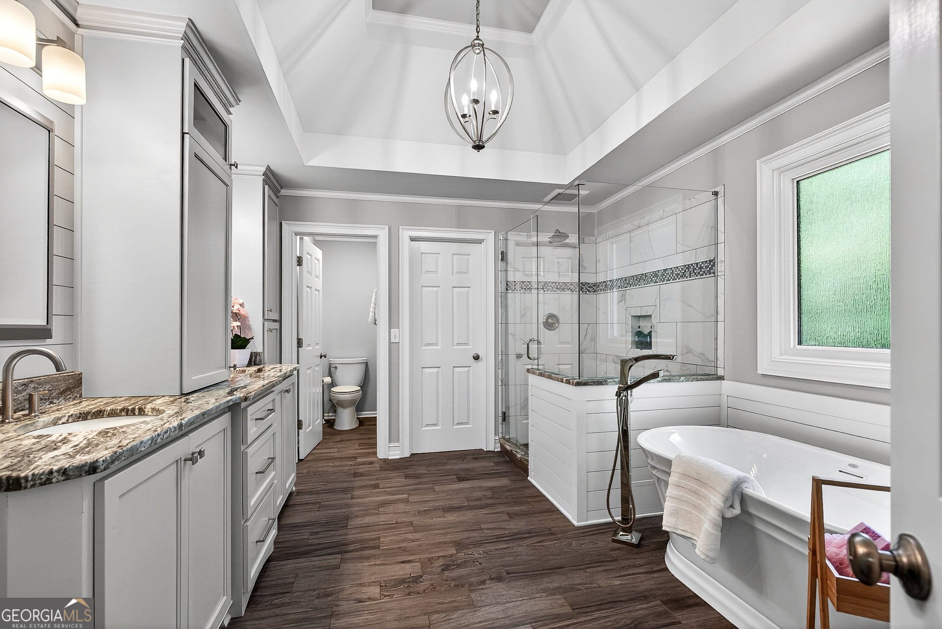 140 Tall Timber Court