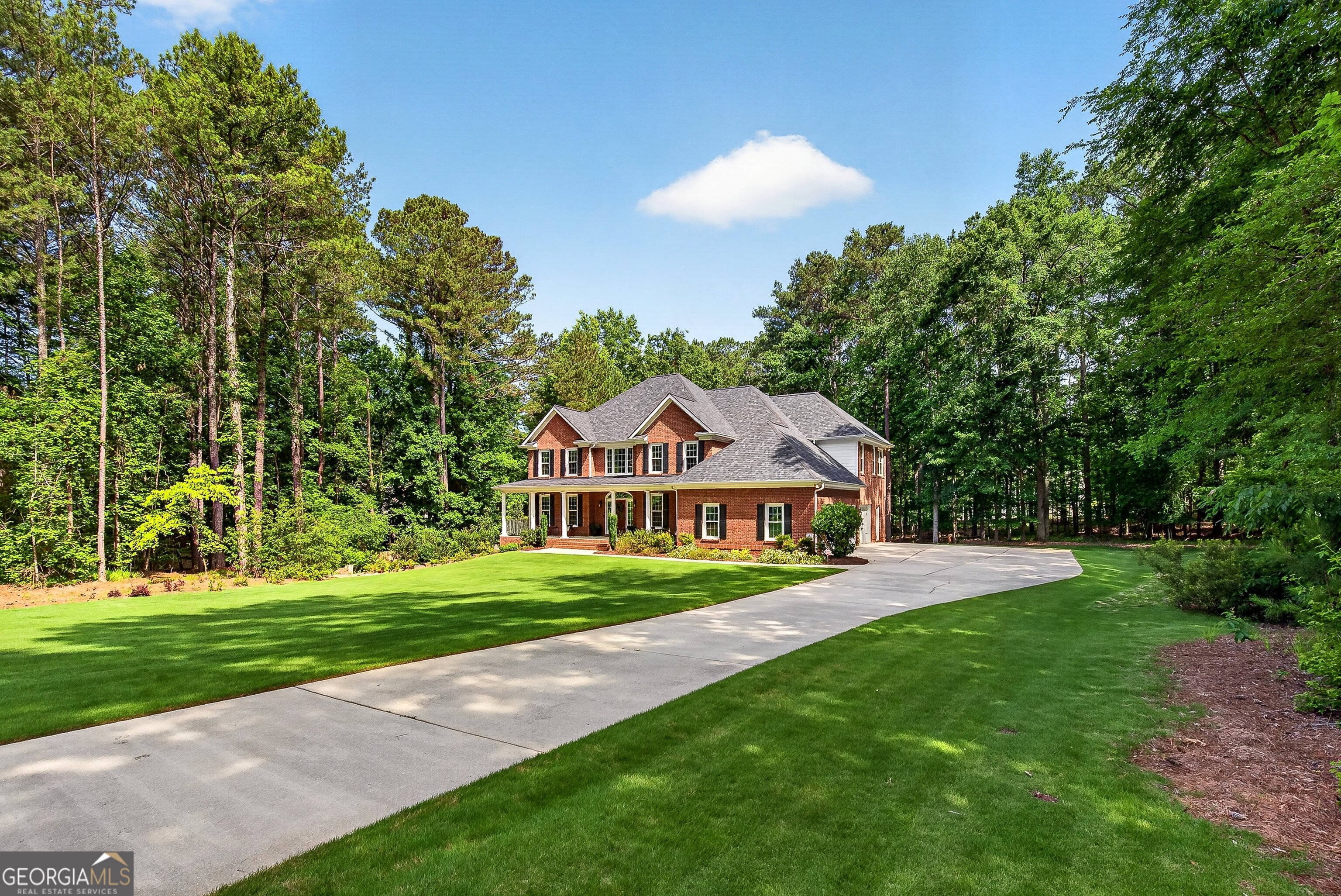 140 Tall Timber Court