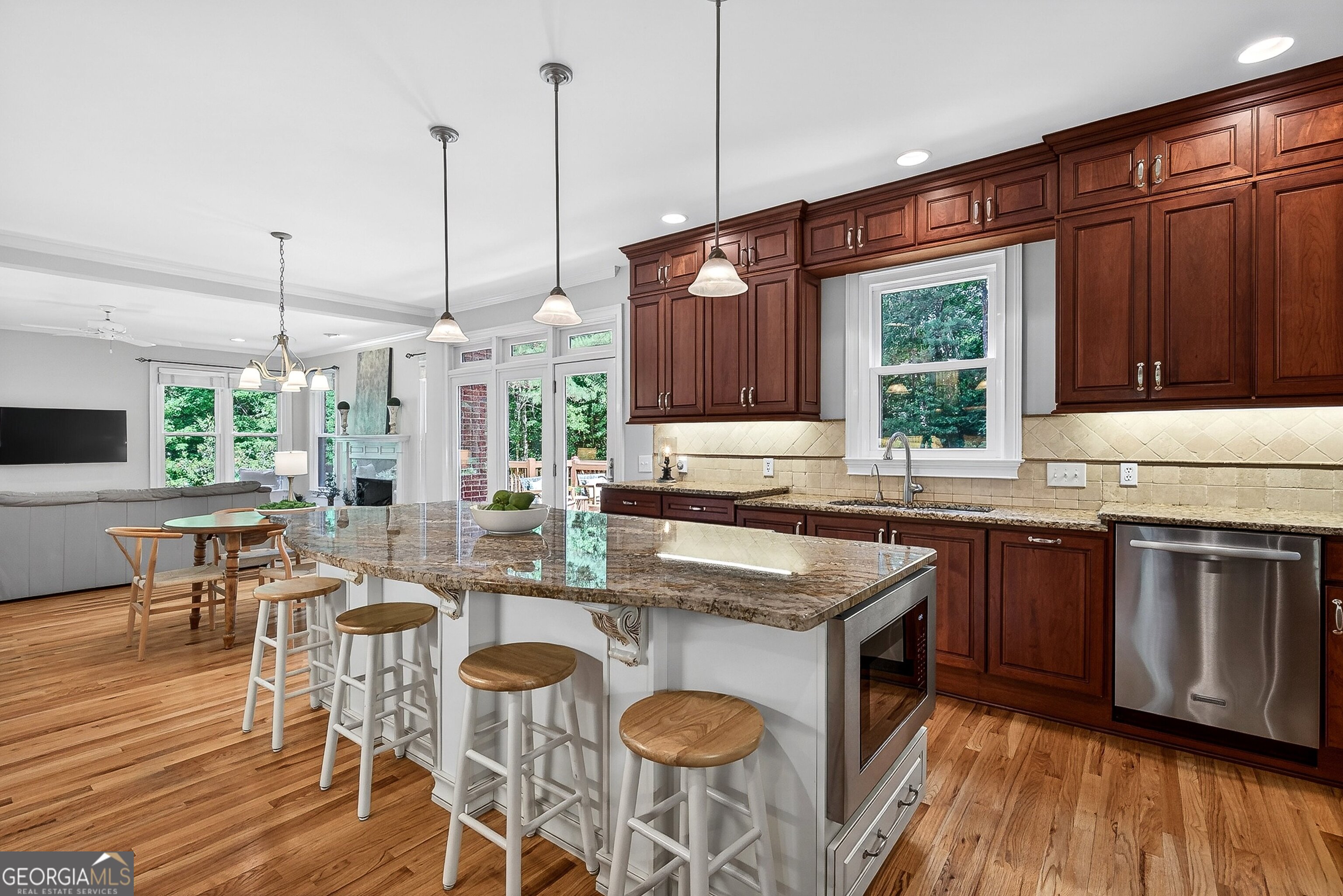 140 Tall Timber Court