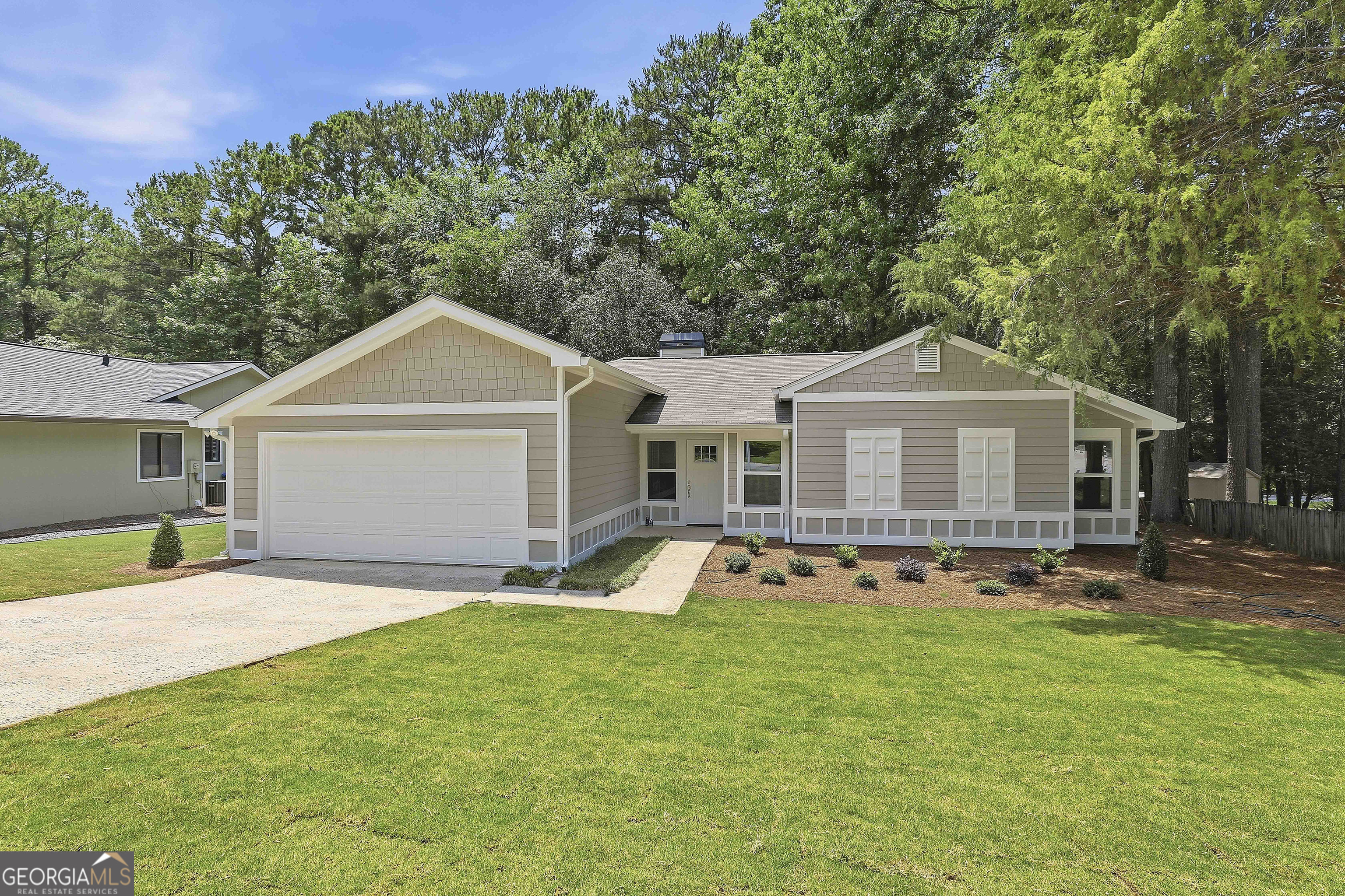 114 Lake Forest Drive