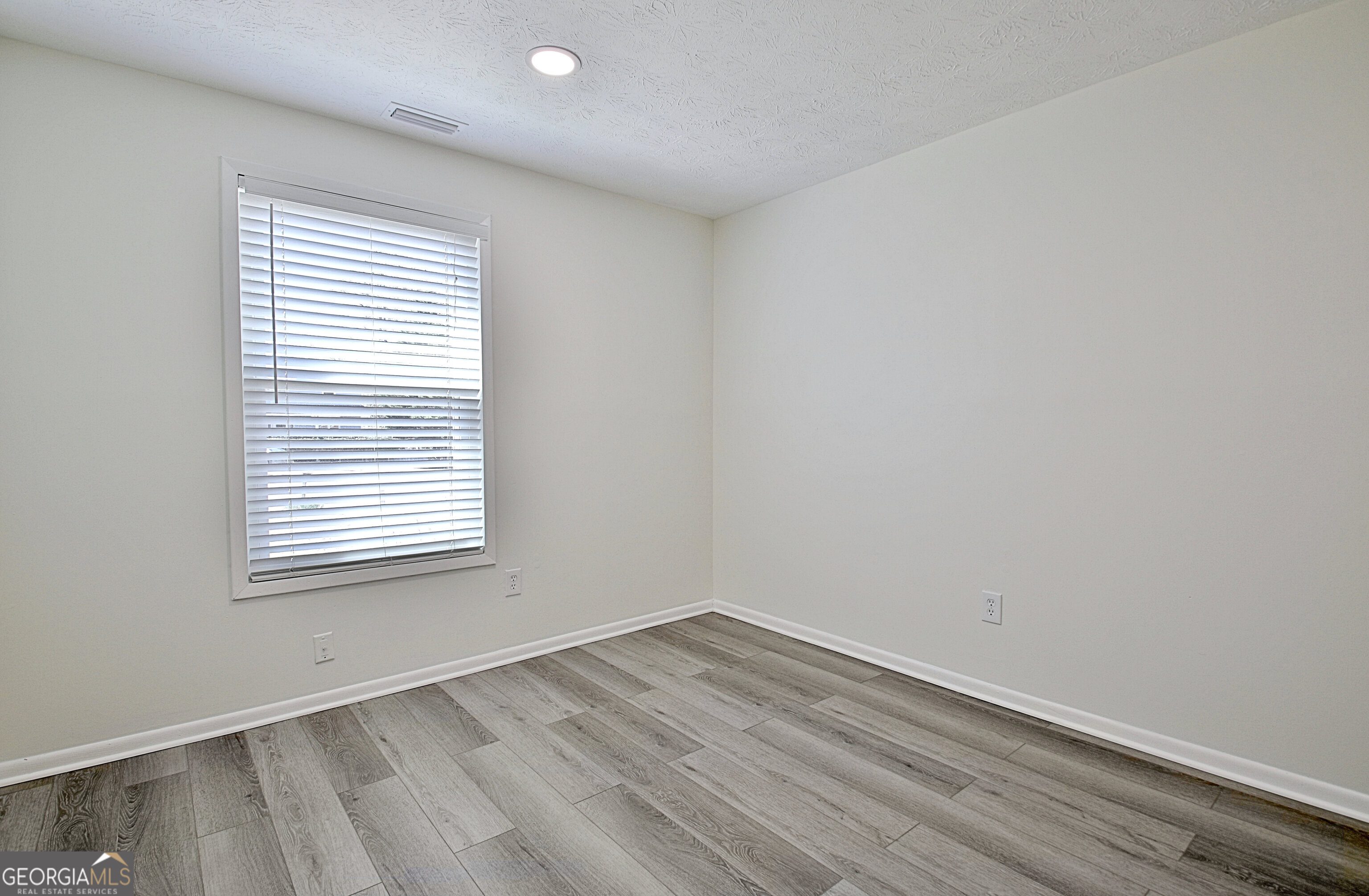 103 Bay Point