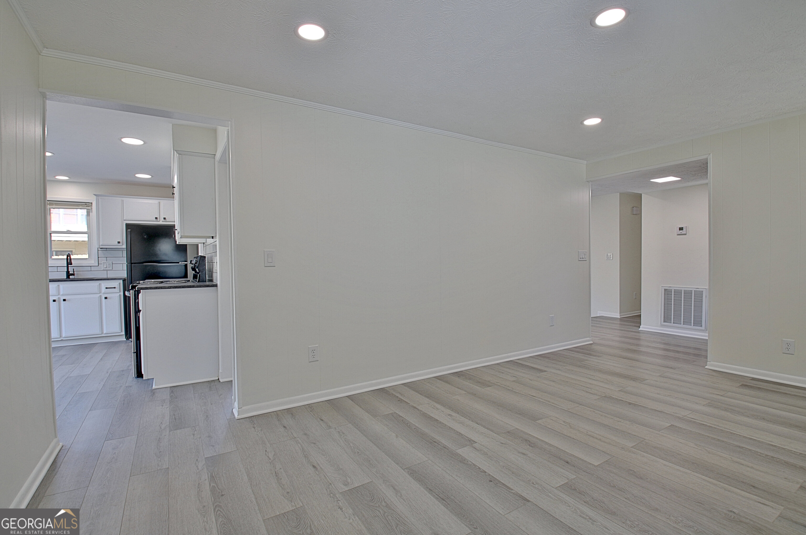 103 Bay Point