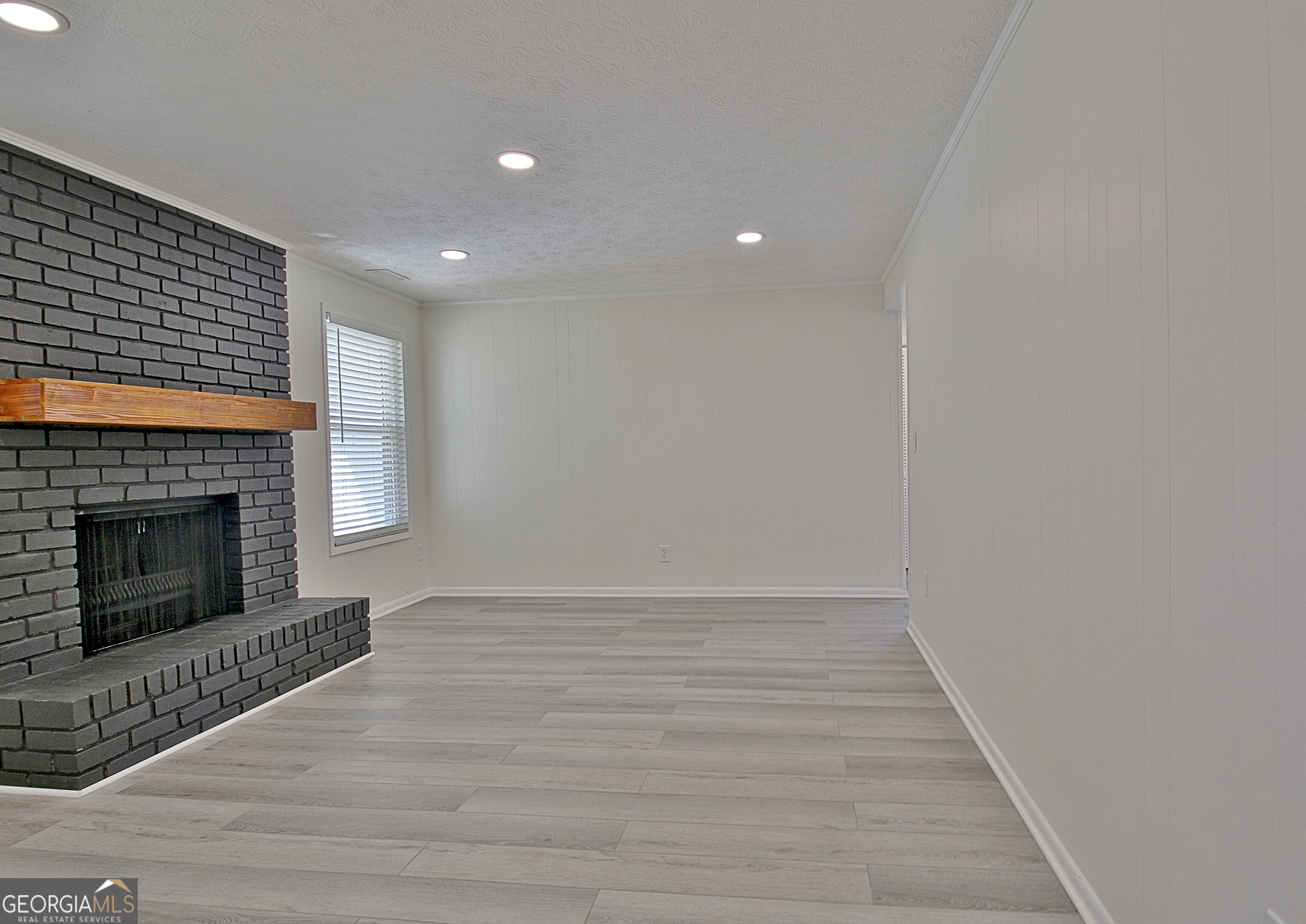 103 Bay Point