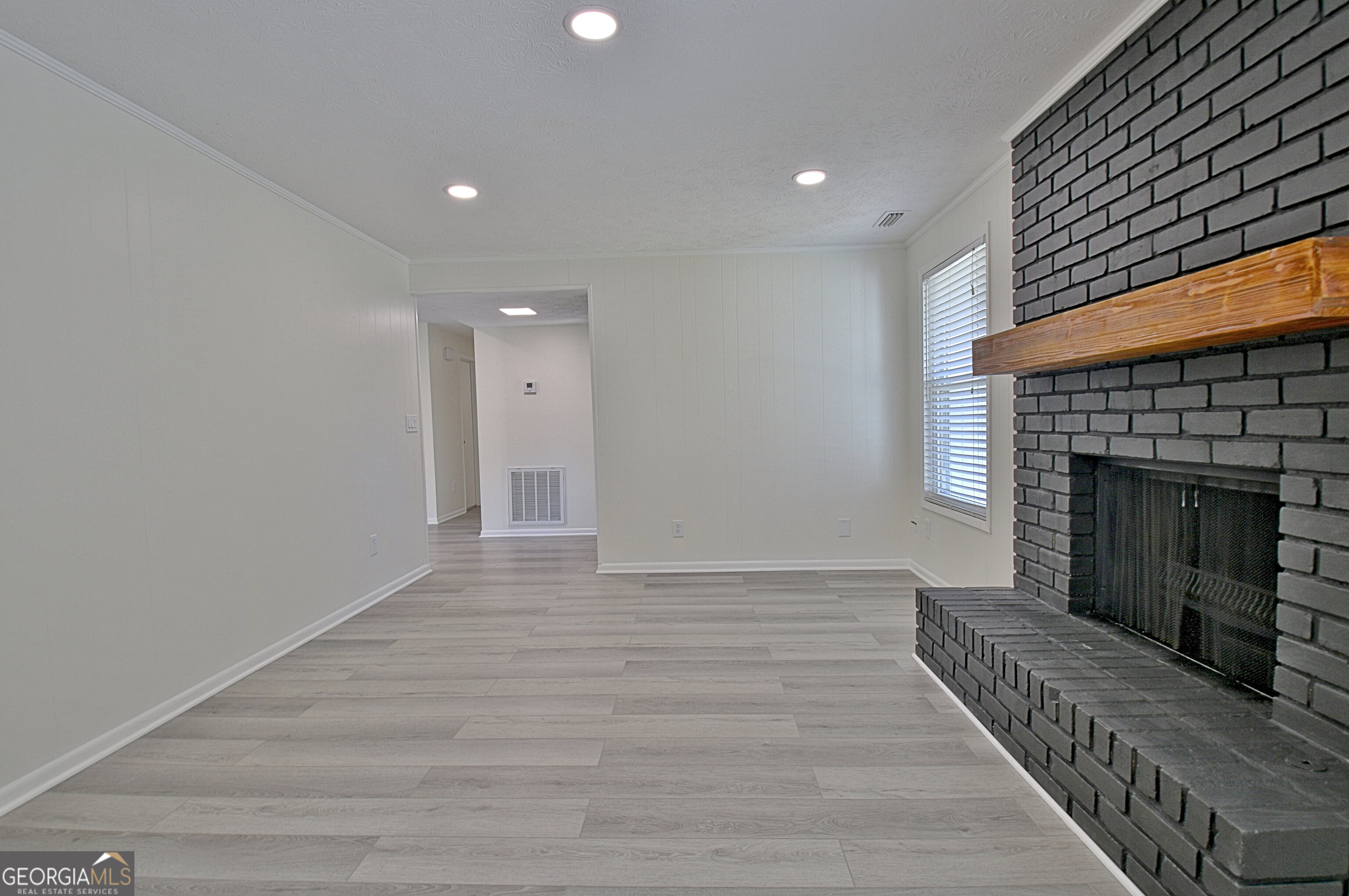 103 Bay Point