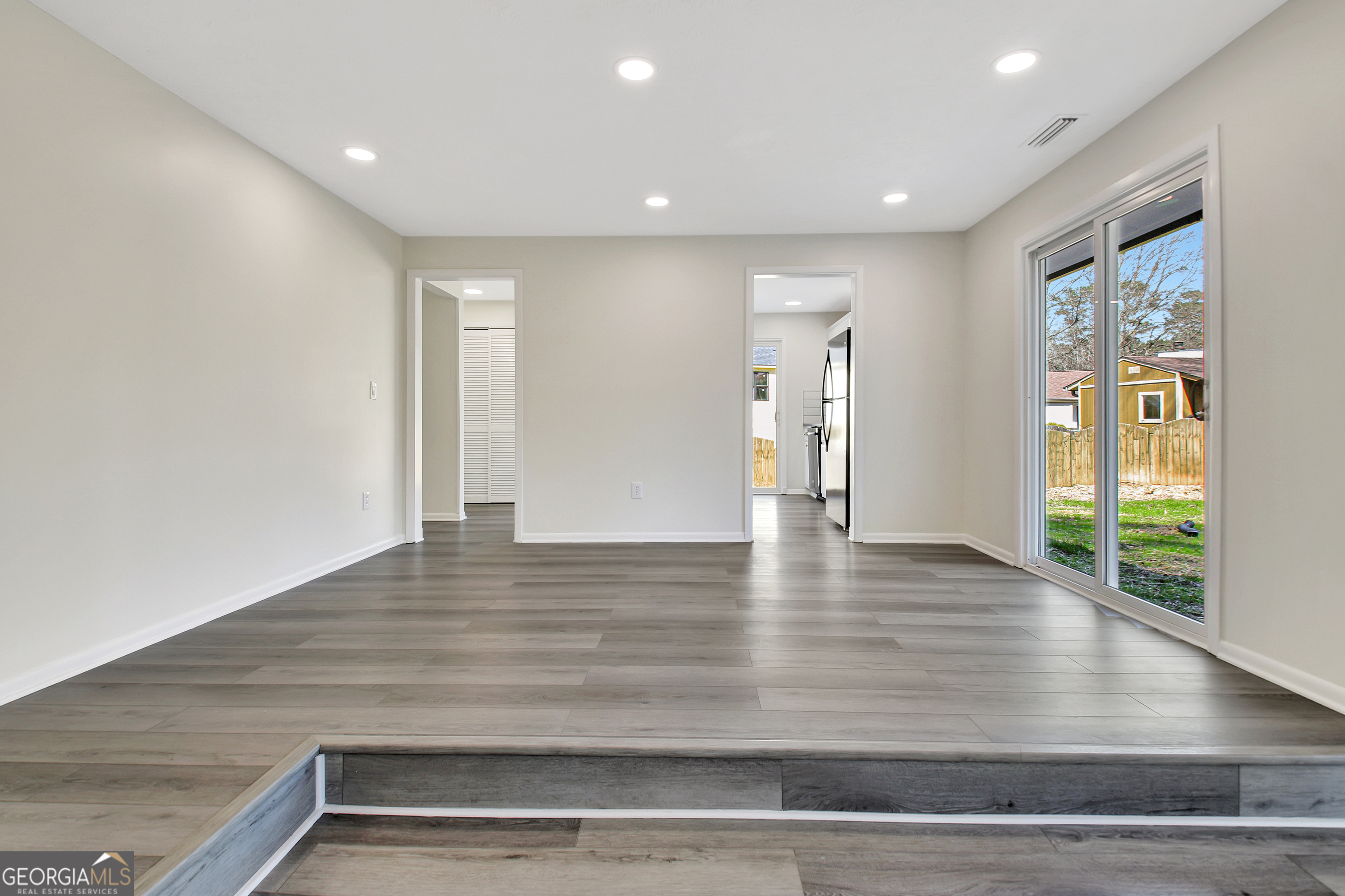 103 Bay Point