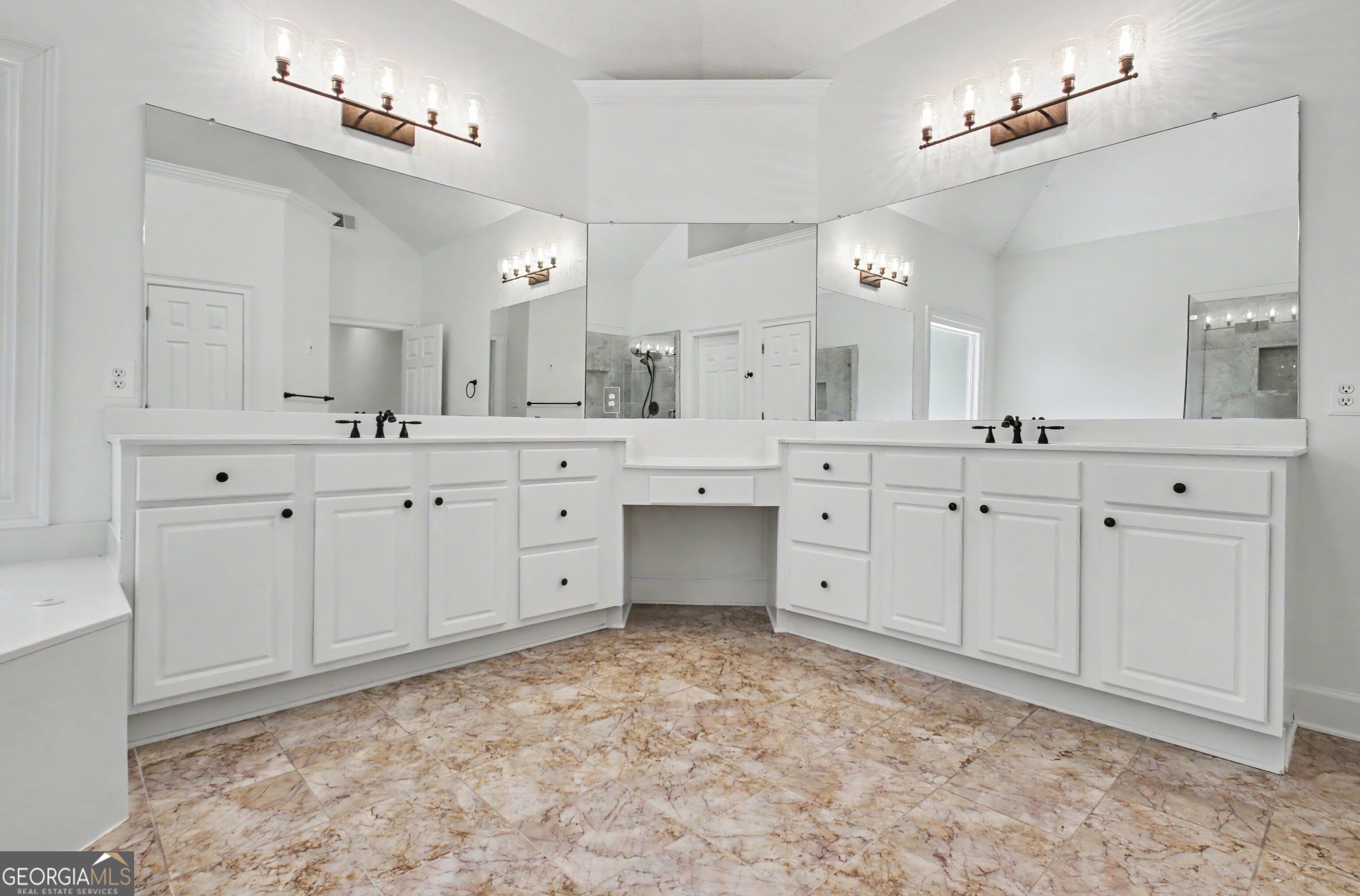 155 Torrey Pines Court