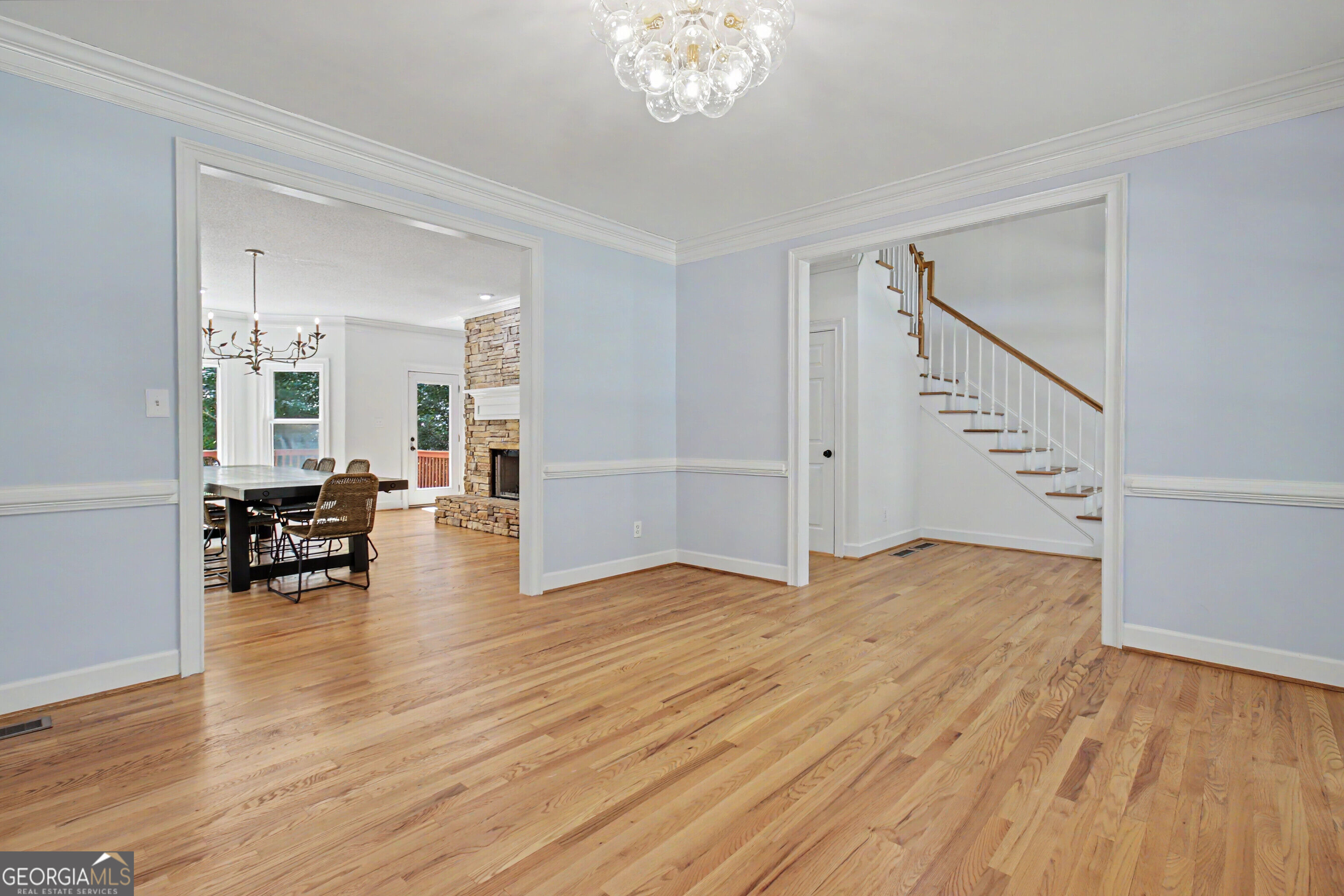 155 Torrey Pines Court