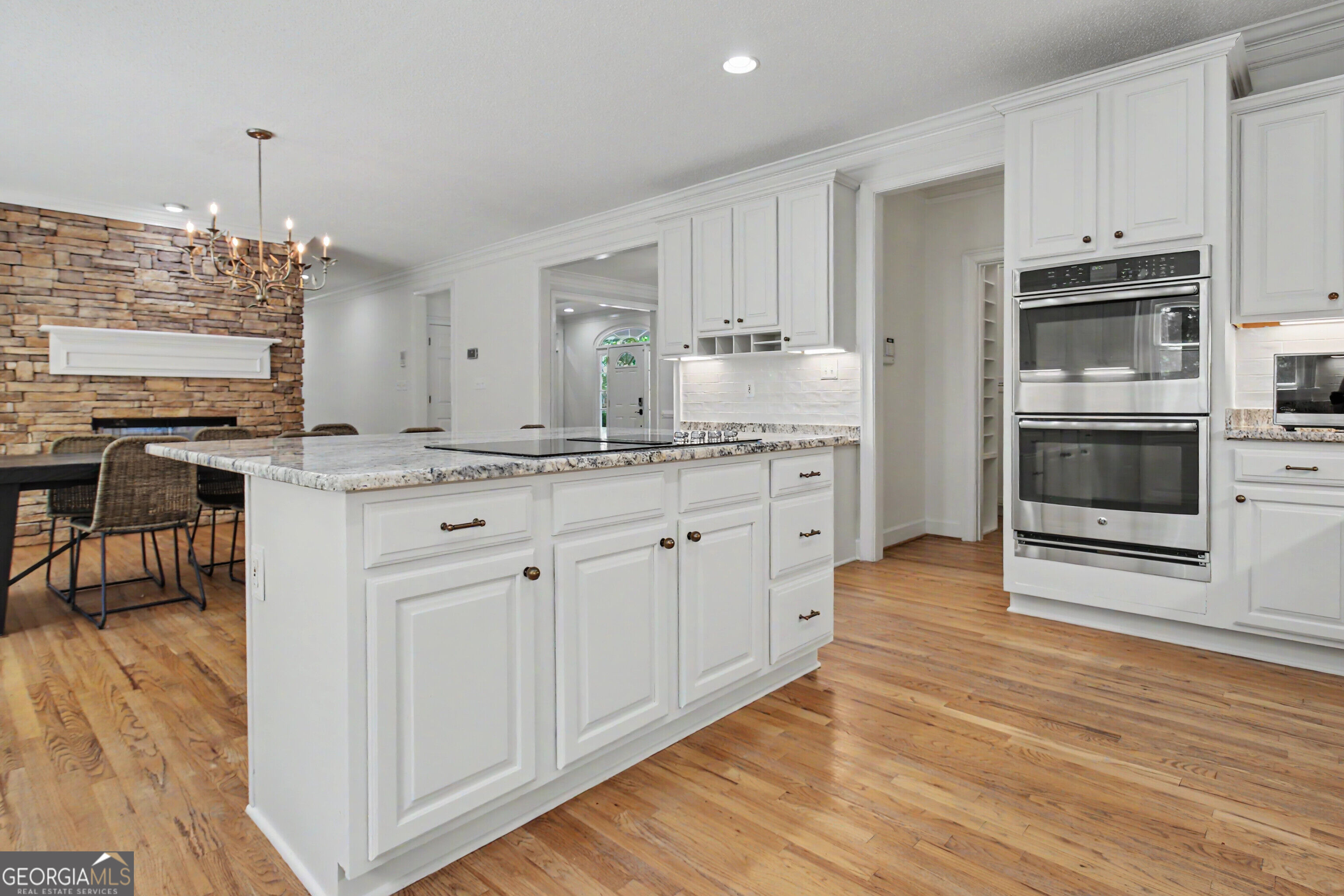 155 Torrey Pines Court