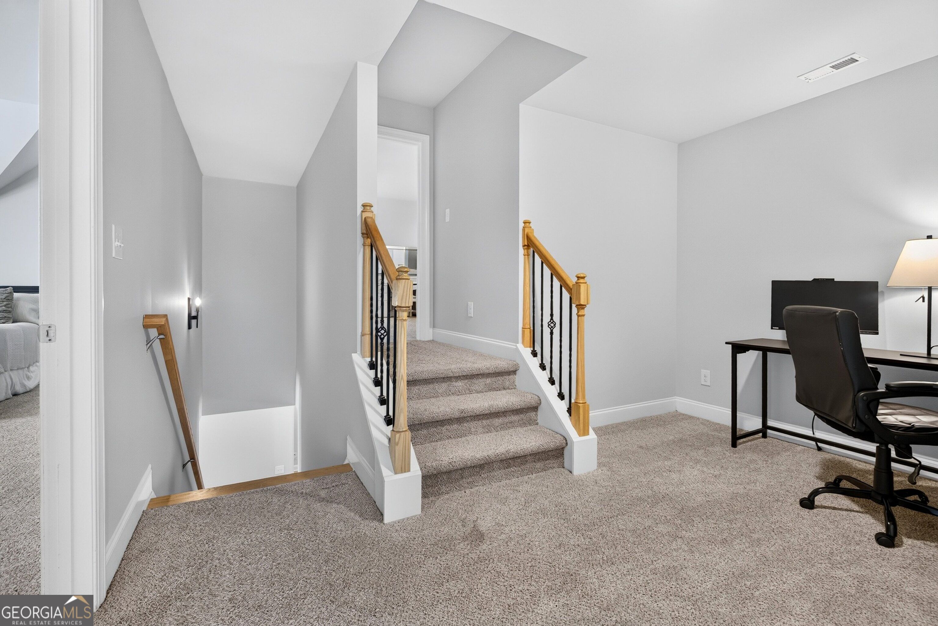 73 Starr Place